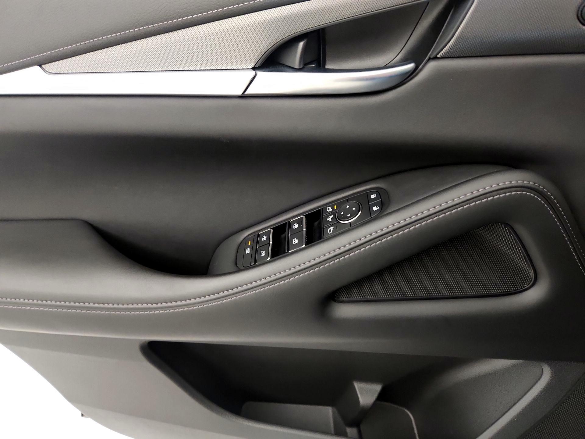 Thumbnail: 2023 INFINITI QX60 - 12