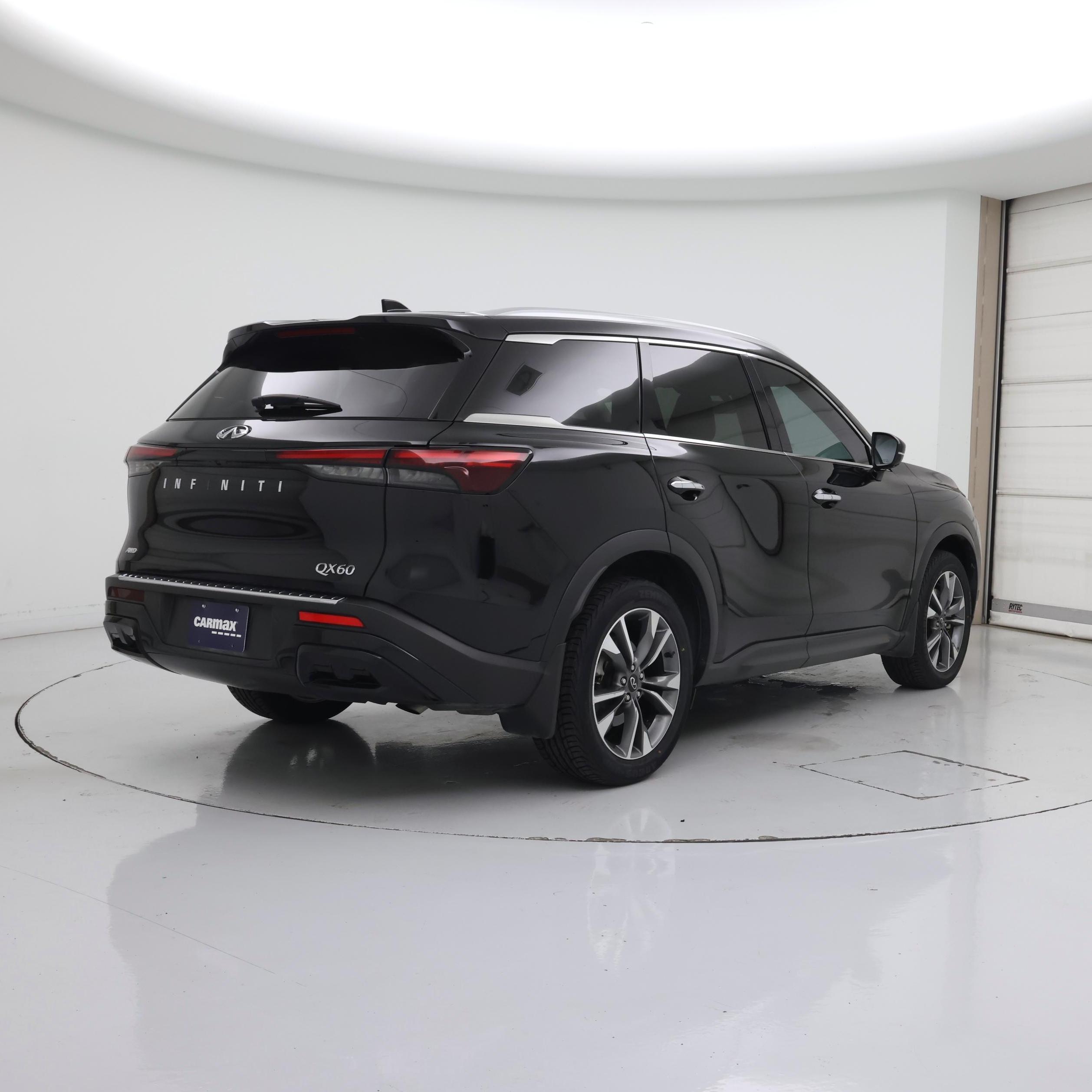 Thumbnail: 2023 INFINITI QX60 - 8