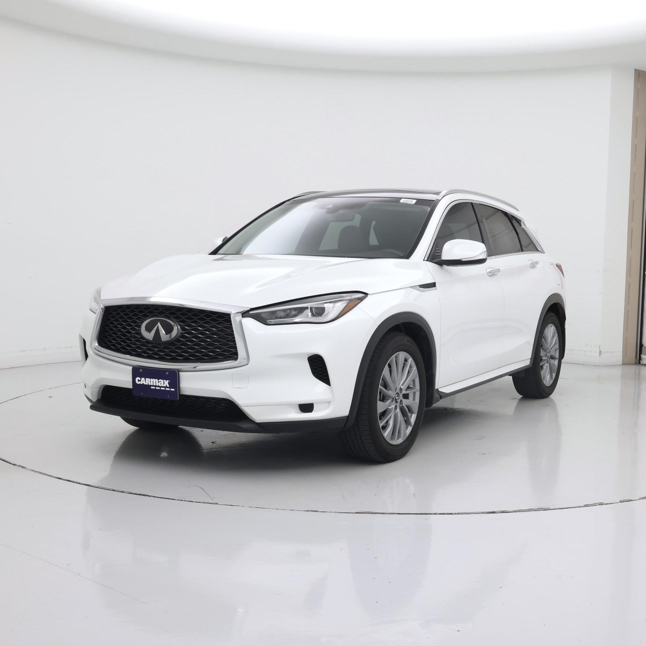 Thumbnail: 2023 INFINITI QX50 - 4