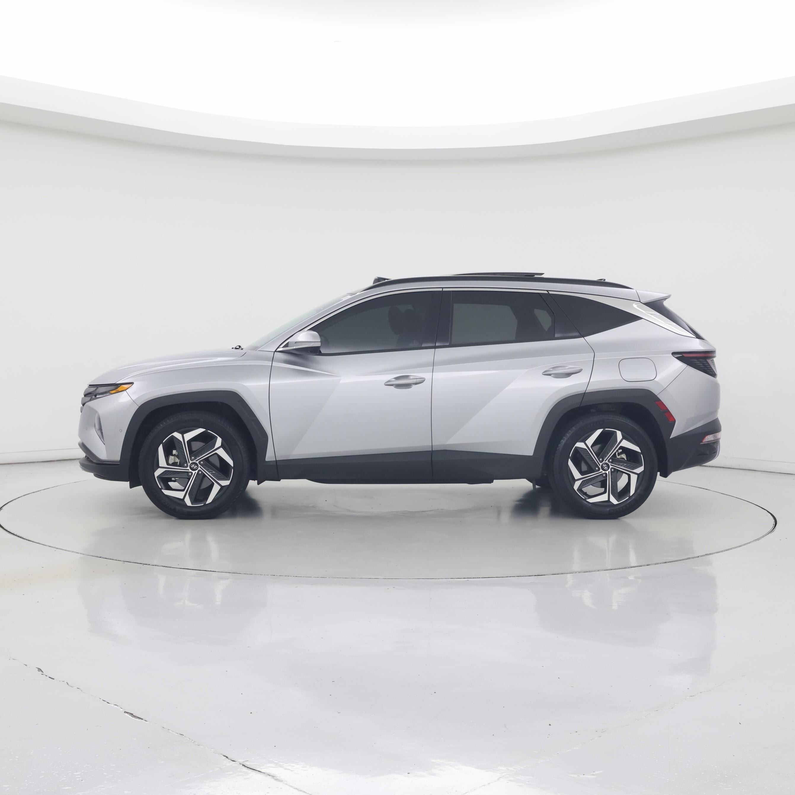 Thumbnail: 2023 Hyundai Tucson - 3