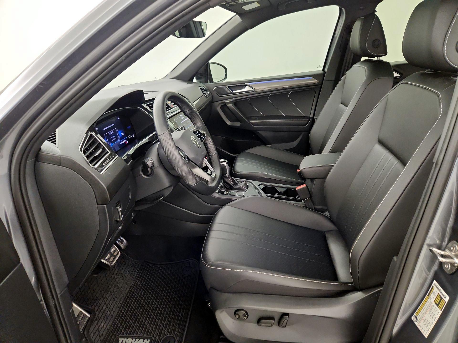 Thumbnail: 2024 Volkswagen Tiguan - 11
