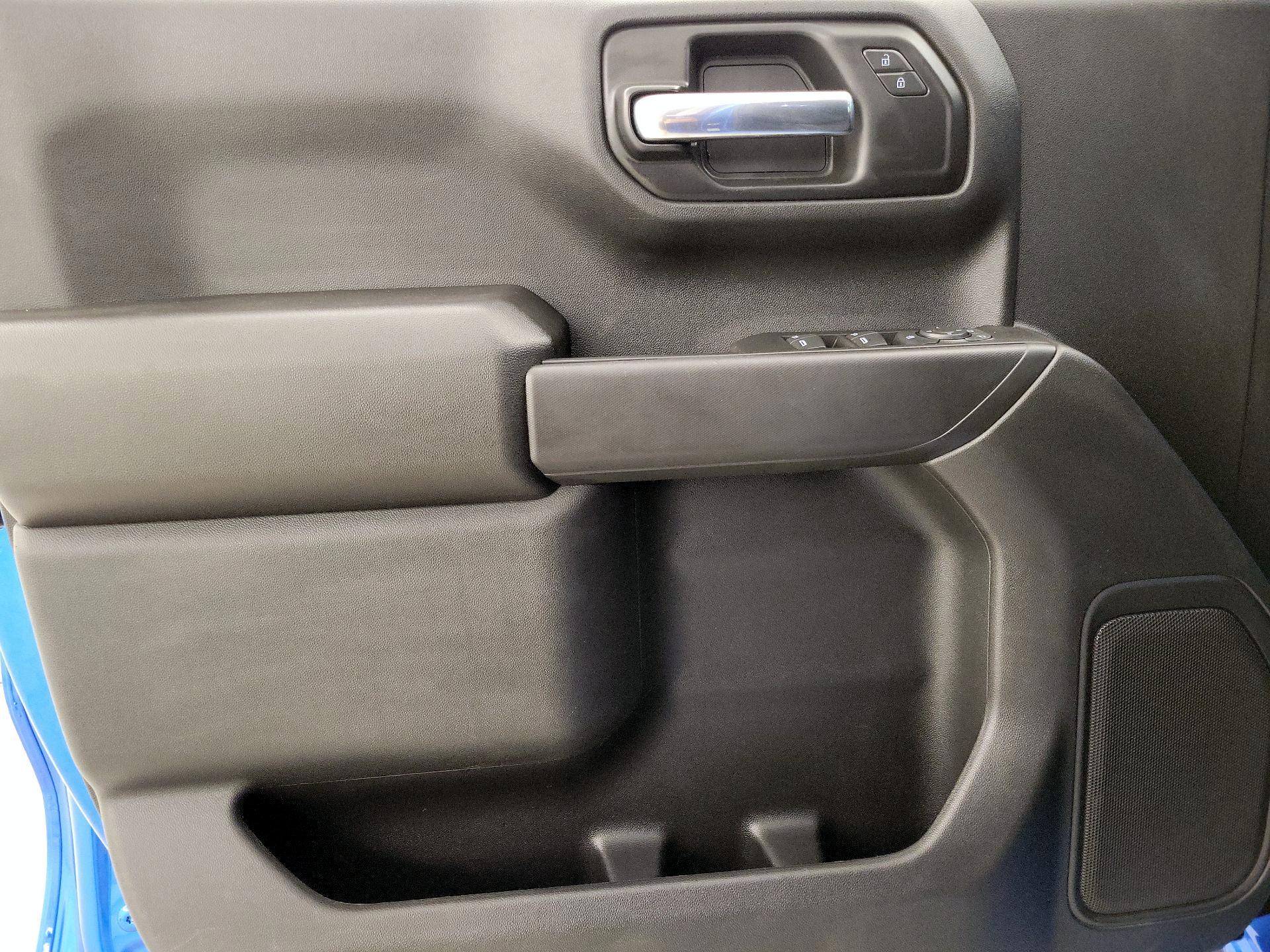 Thumbnail: 2025 Chevrolet Silverado 1500 - 12