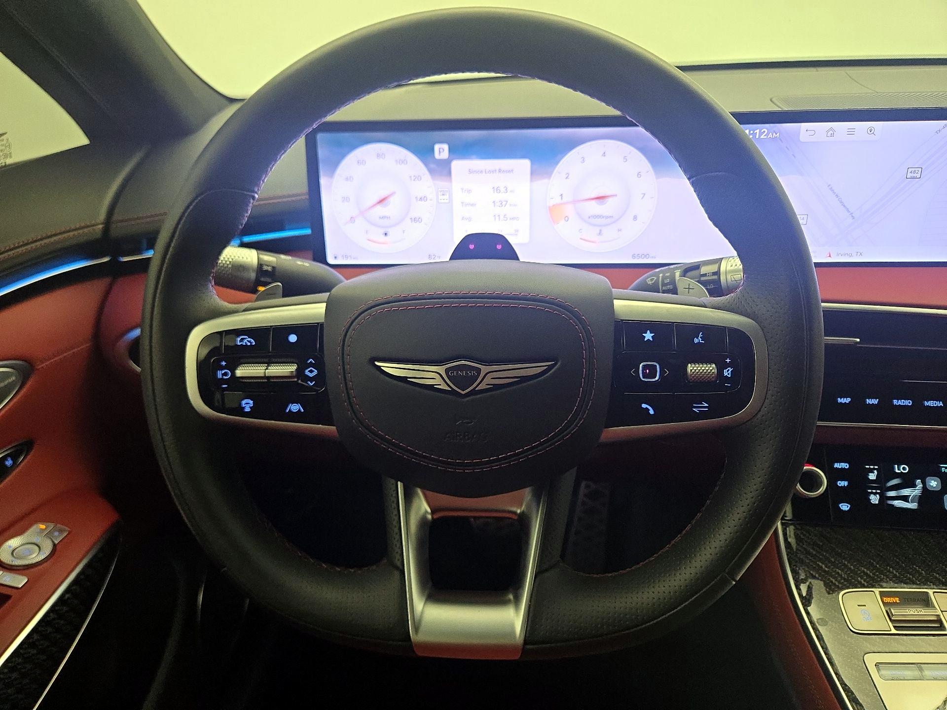 Thumbnail: 2026 Genesis GV70 - 10