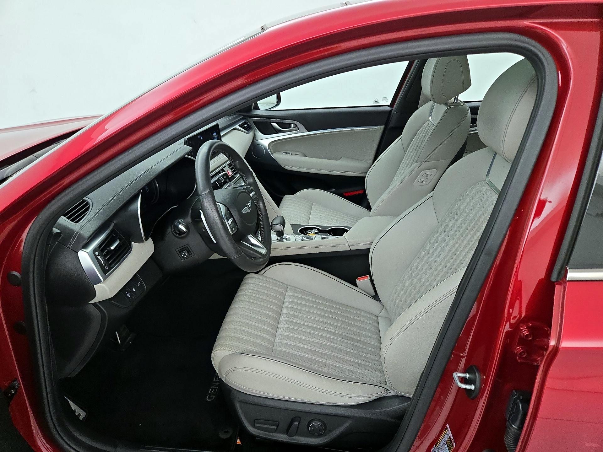 Thumbnail: 2023 Genesis G70 - 11