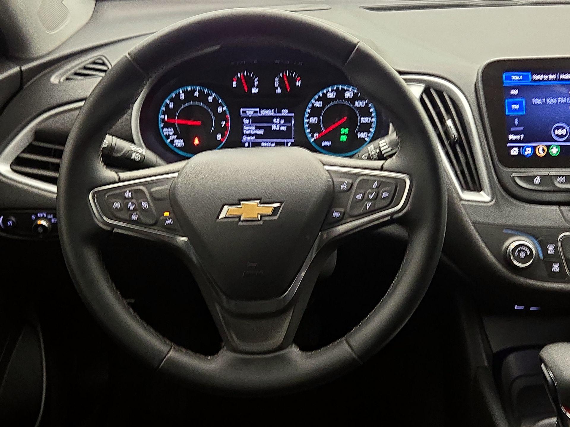 Thumbnail: 2024 Chevrolet Malibu - 10