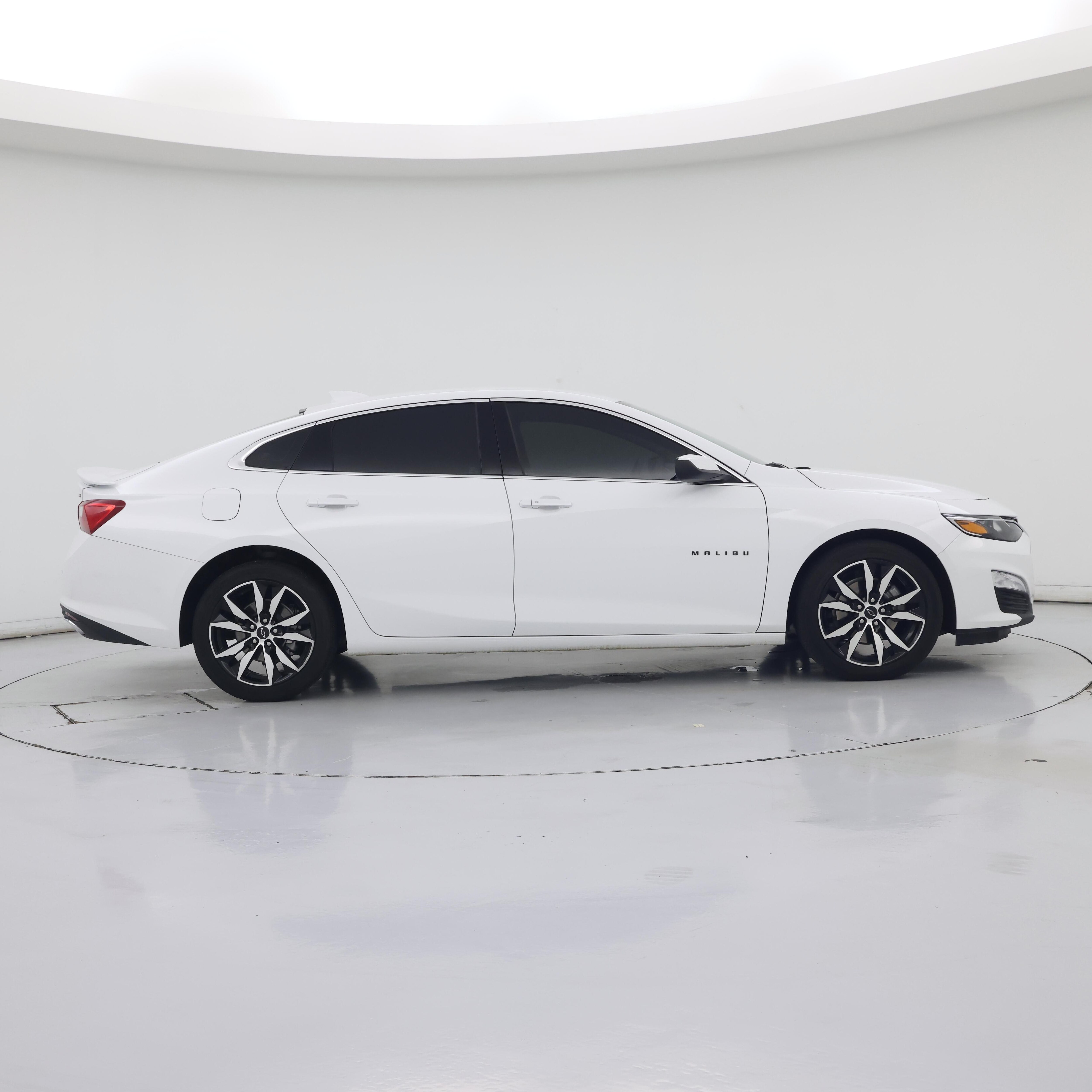 Thumbnail: 2024 Chevrolet Malibu - 7