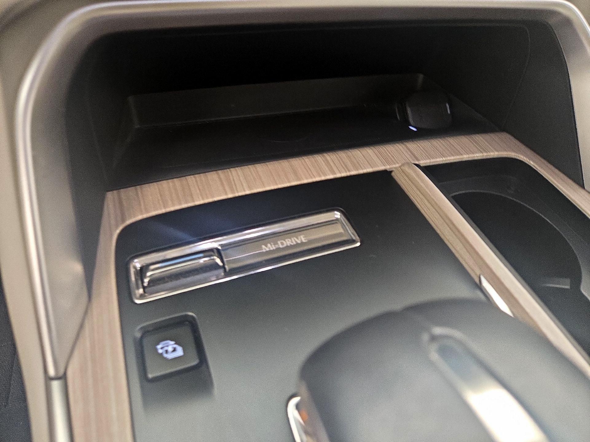 Thumbnail: 2024 Mazda CX-90 - 18
