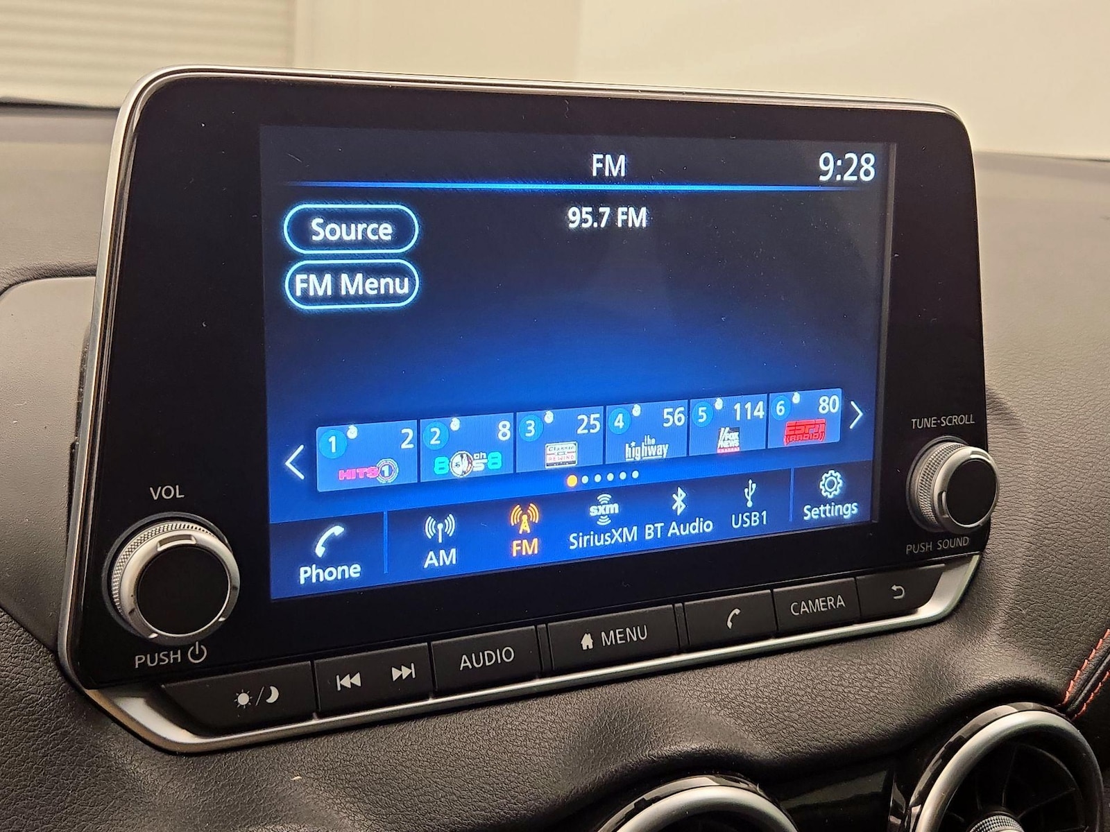 2024 Nissan Sentra SR - Photo 16