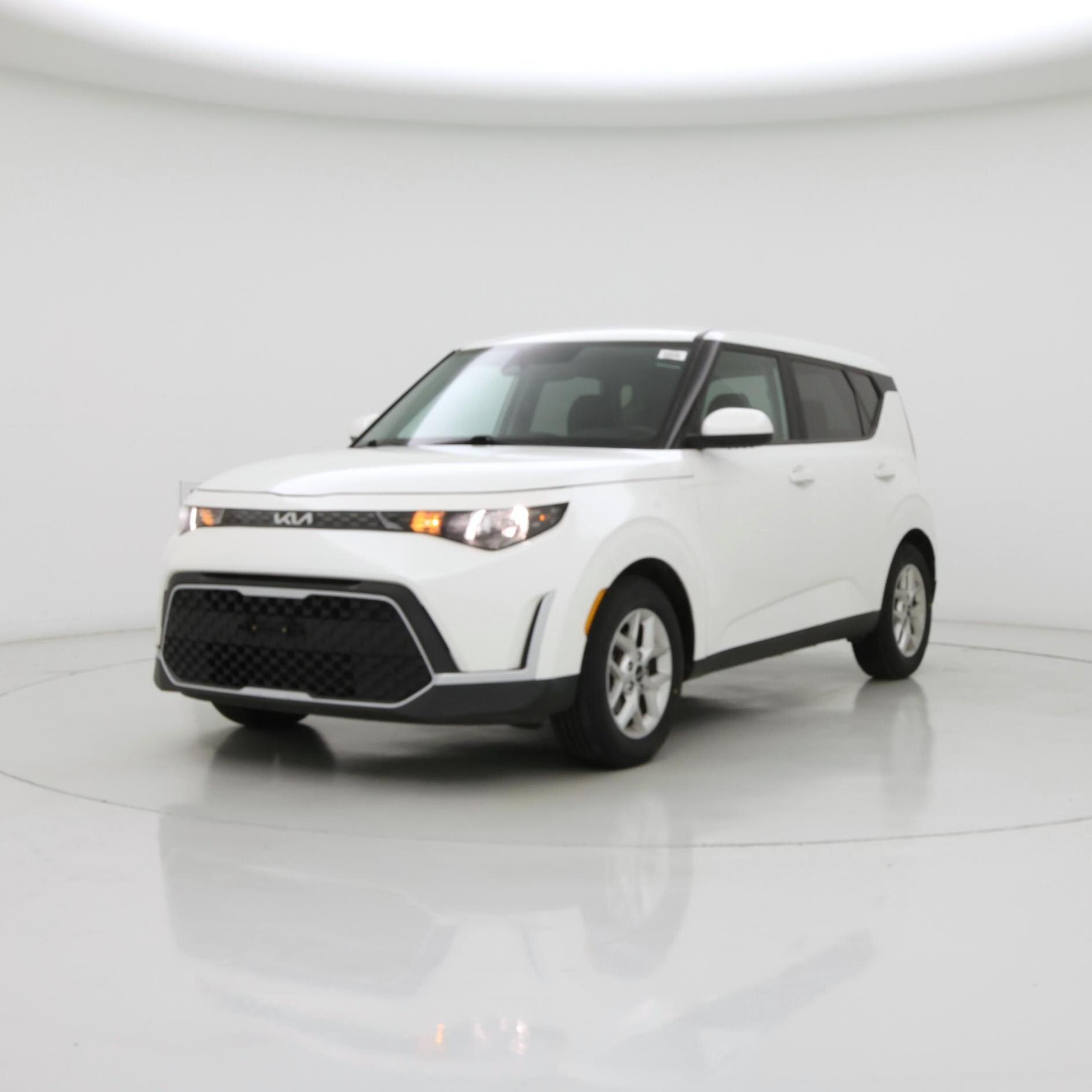 Thumbnail: 2023 Kia Soul - 4