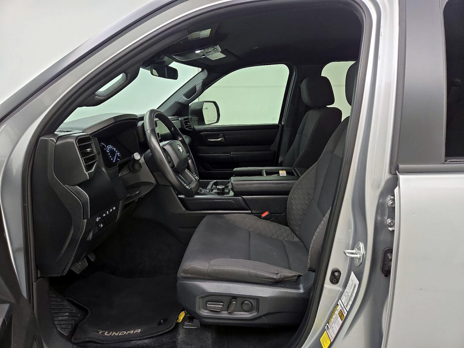 Power Seat(s) & Side Airbags