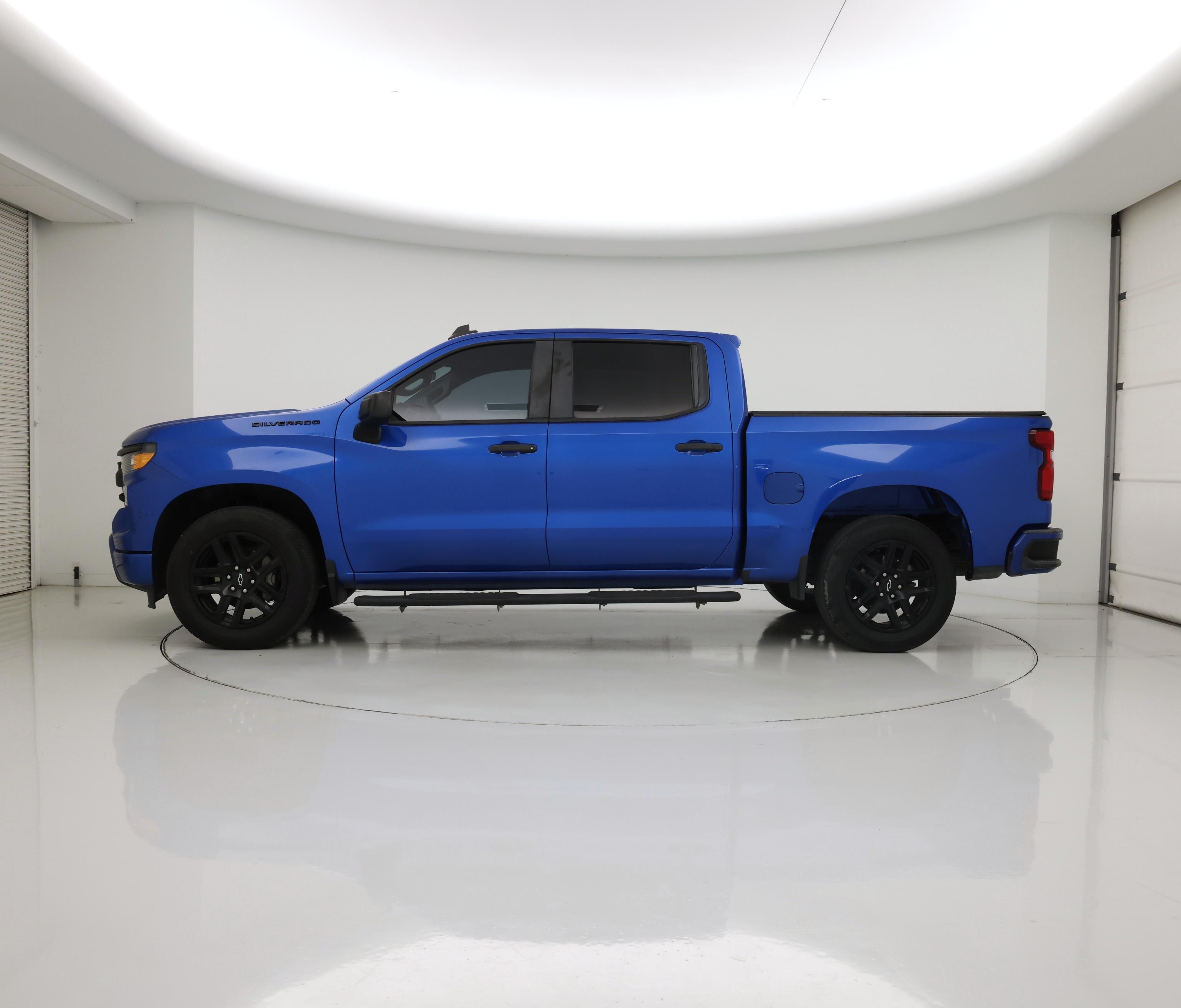 Thumbnail: 2022 Chevrolet Silverado 1500 - 3