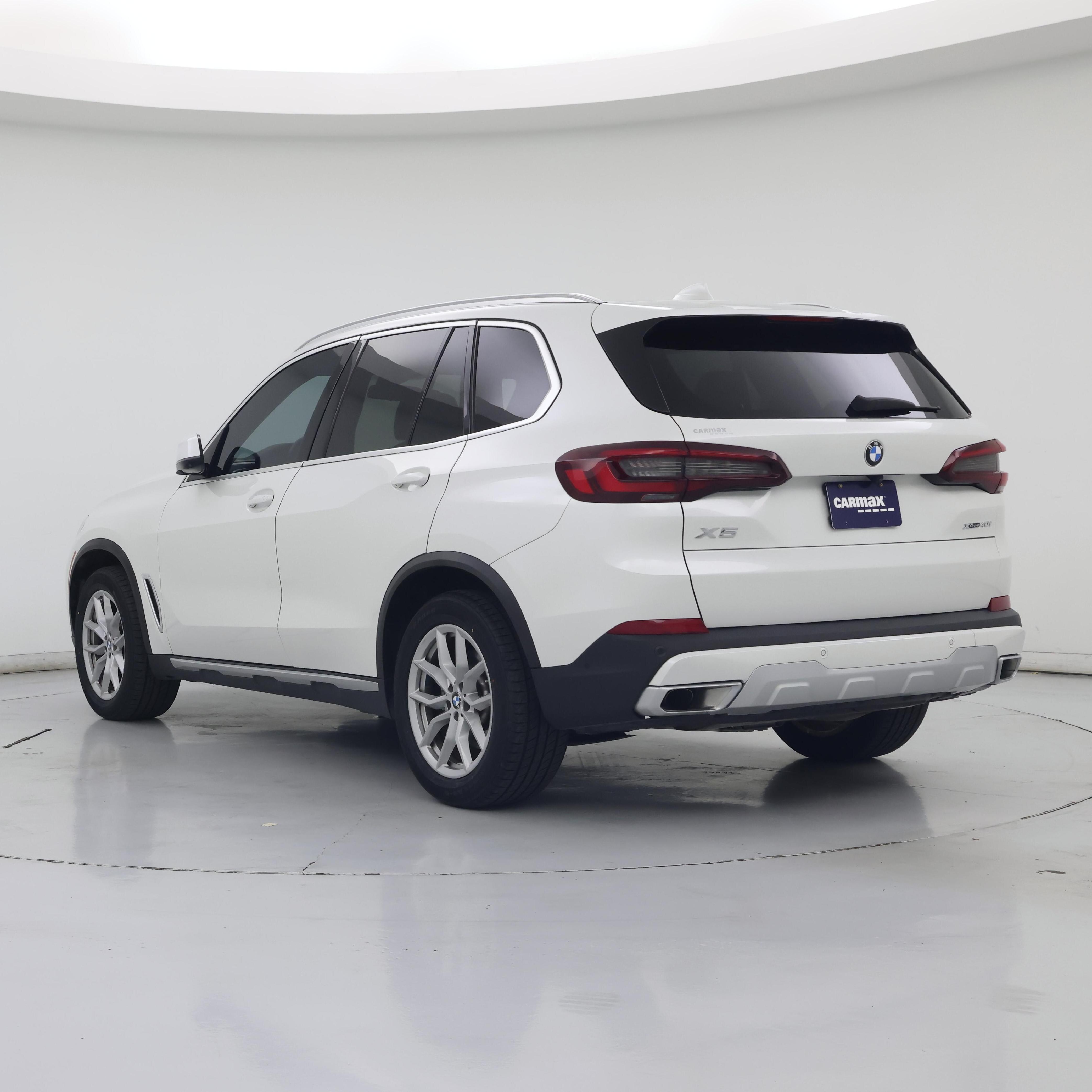 Thumbnail: 2023 BMW X5 - 2