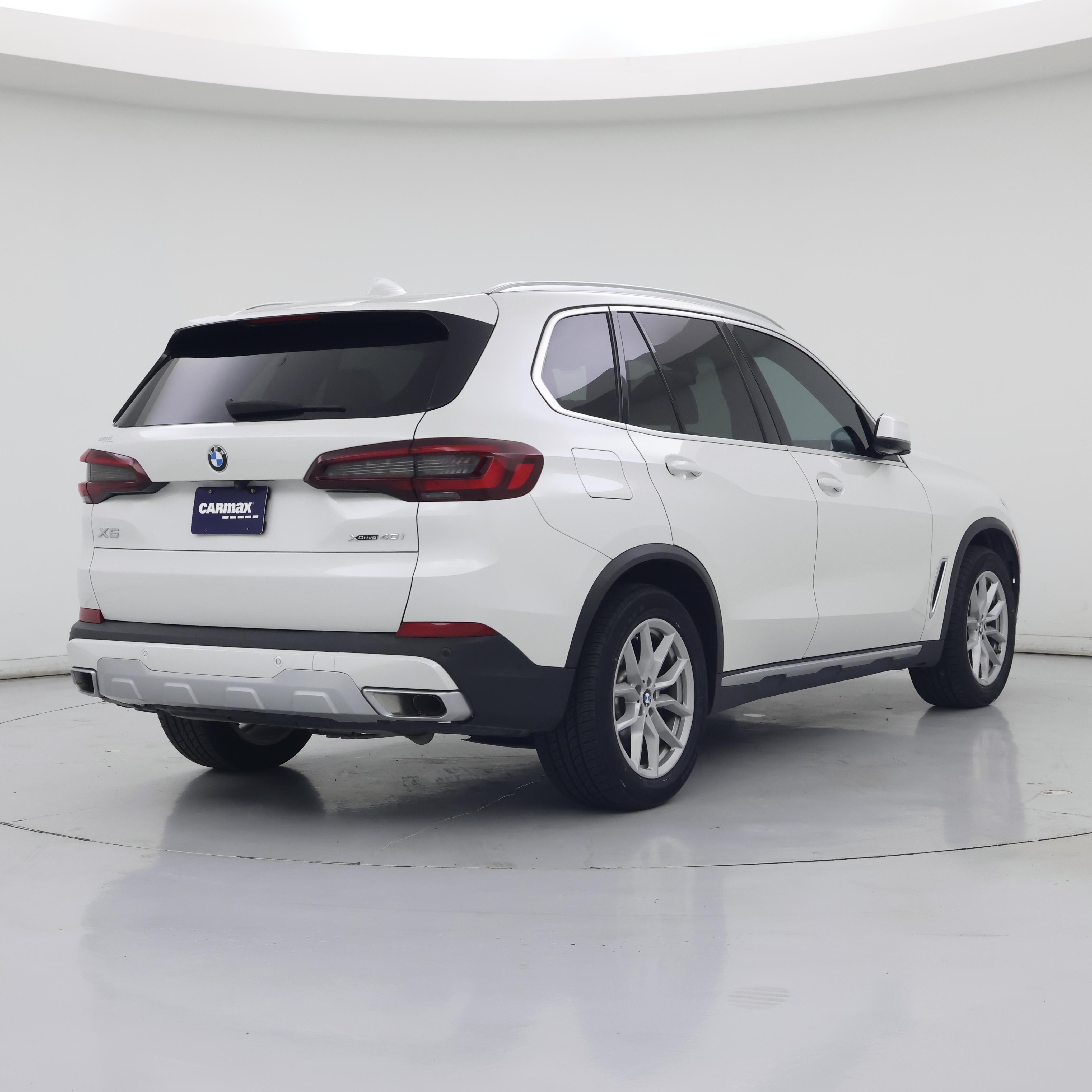 Thumbnail: 2023 BMW X5 - 8