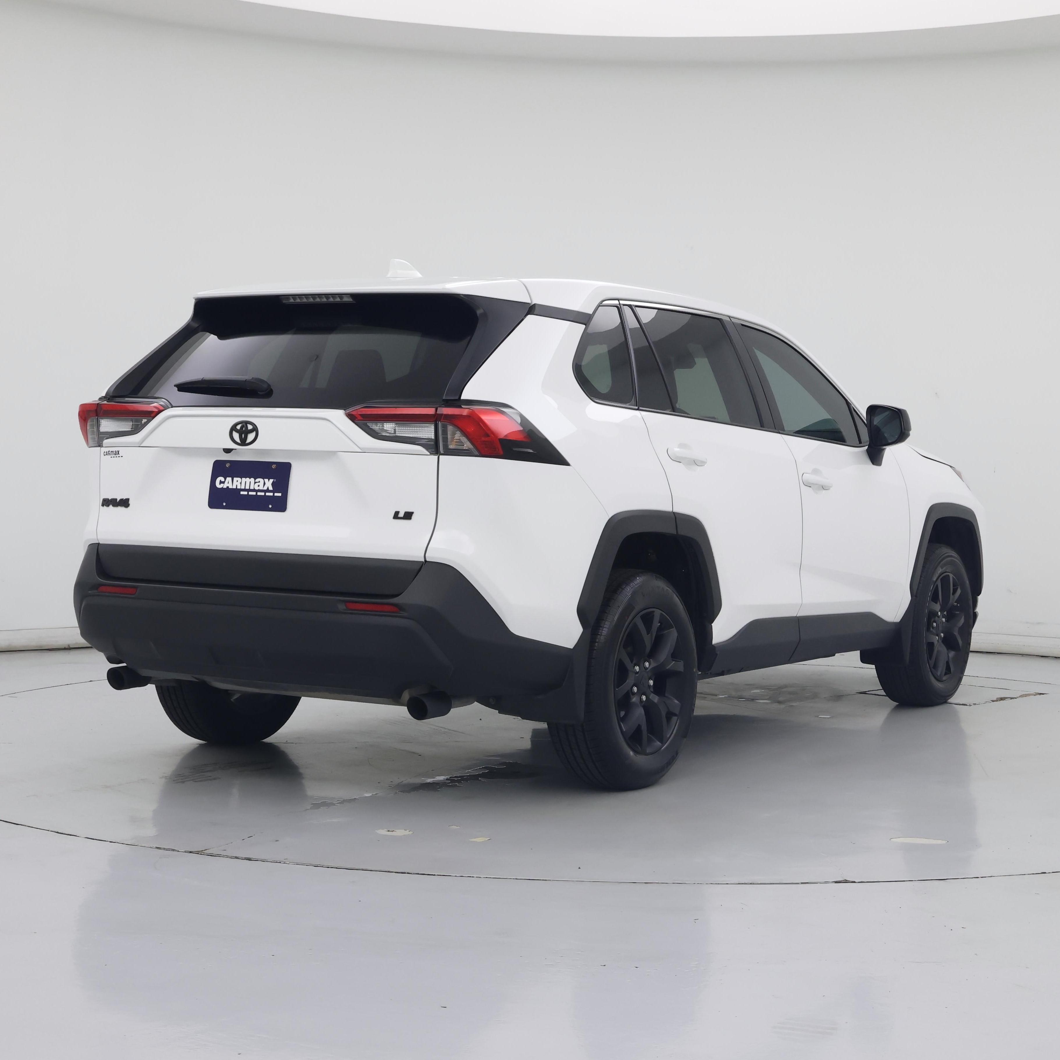 Thumbnail: 2024 Toyota RAV4 - 8