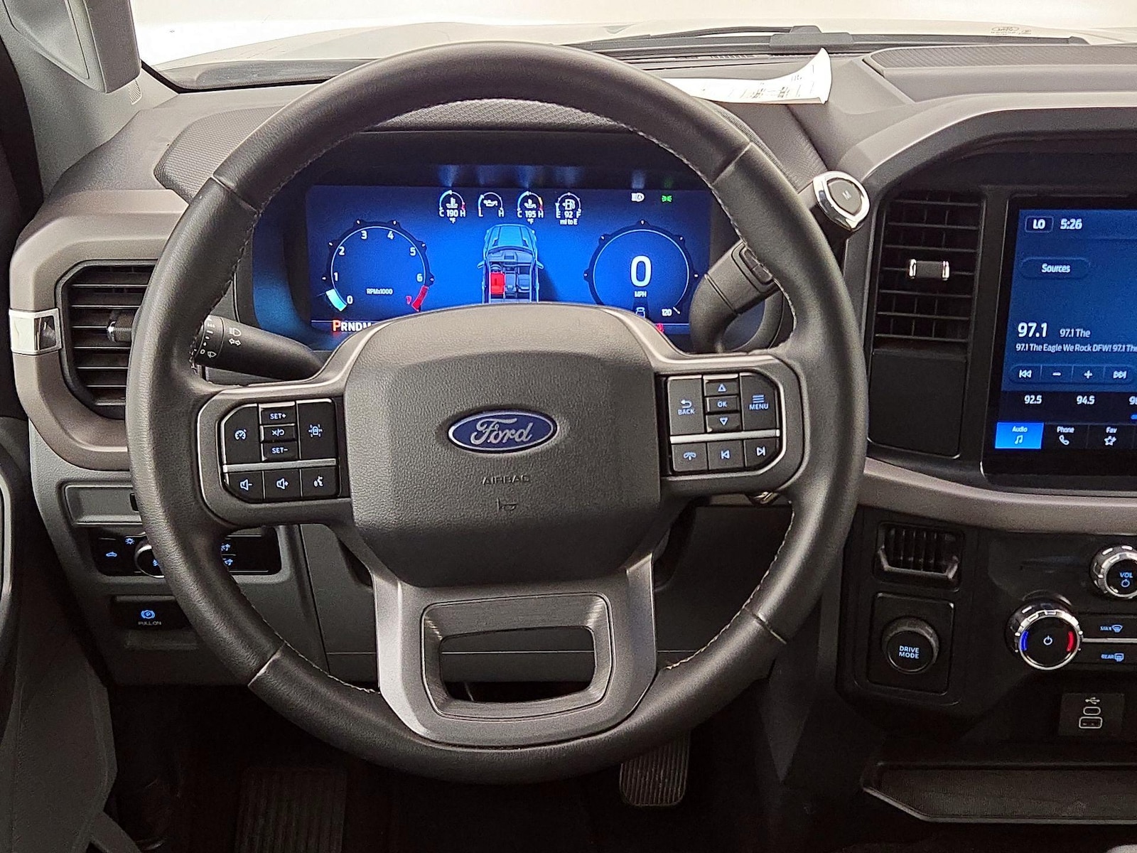 2025 Ford F-150 XLT - Photo 11