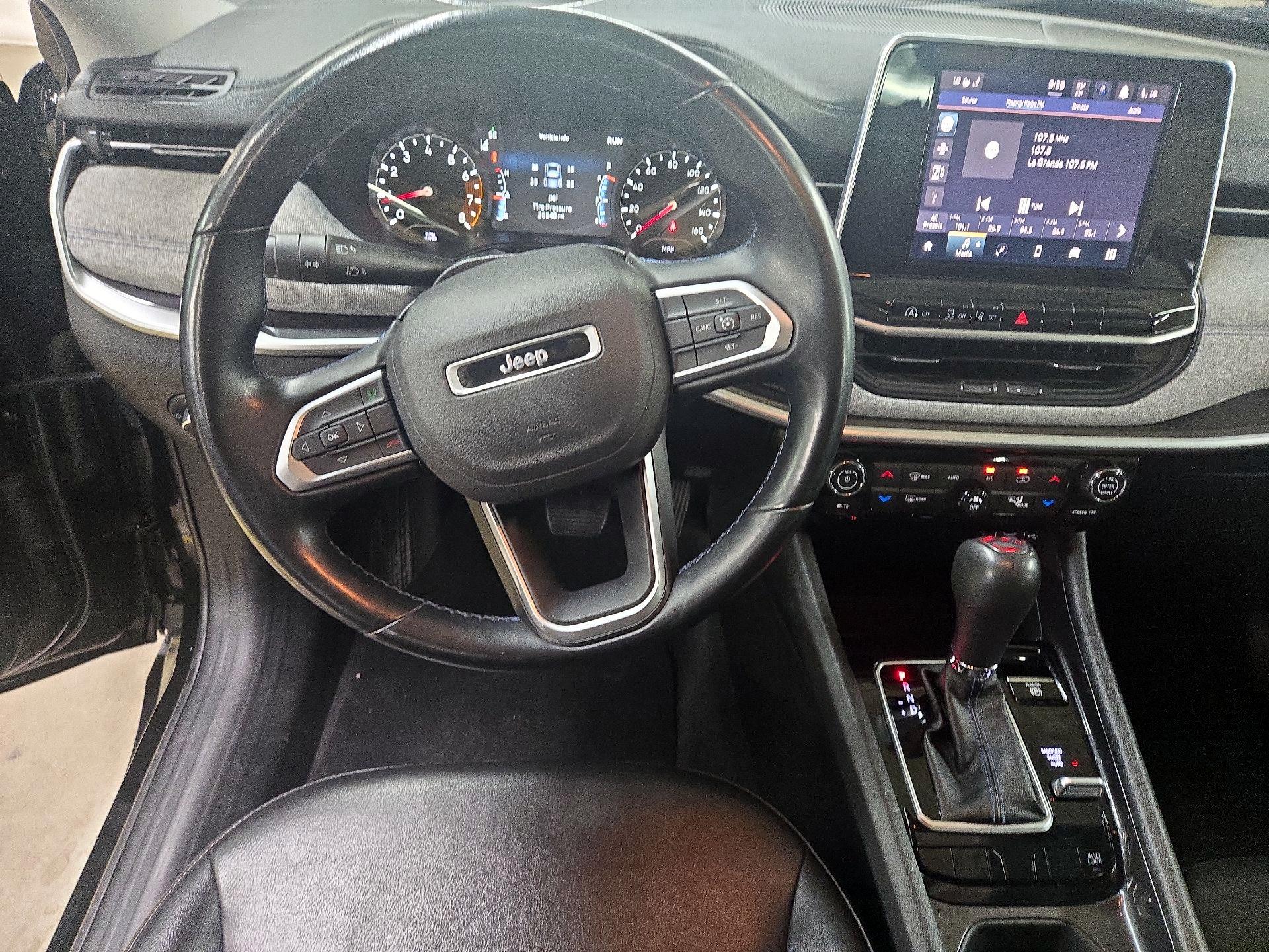 Thumbnail: 2022 Jeep Compass - 10