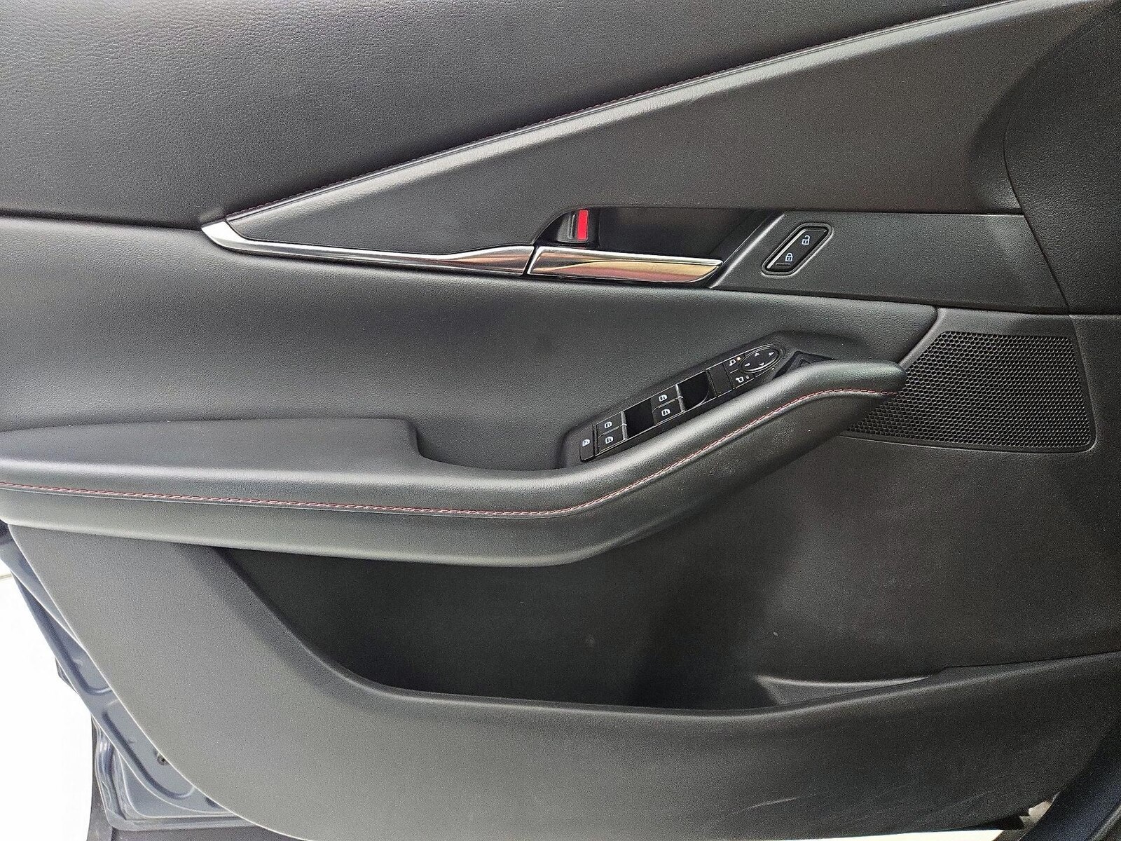2025 Mazda CX-30 2.5 S Preferred Package, photo 13