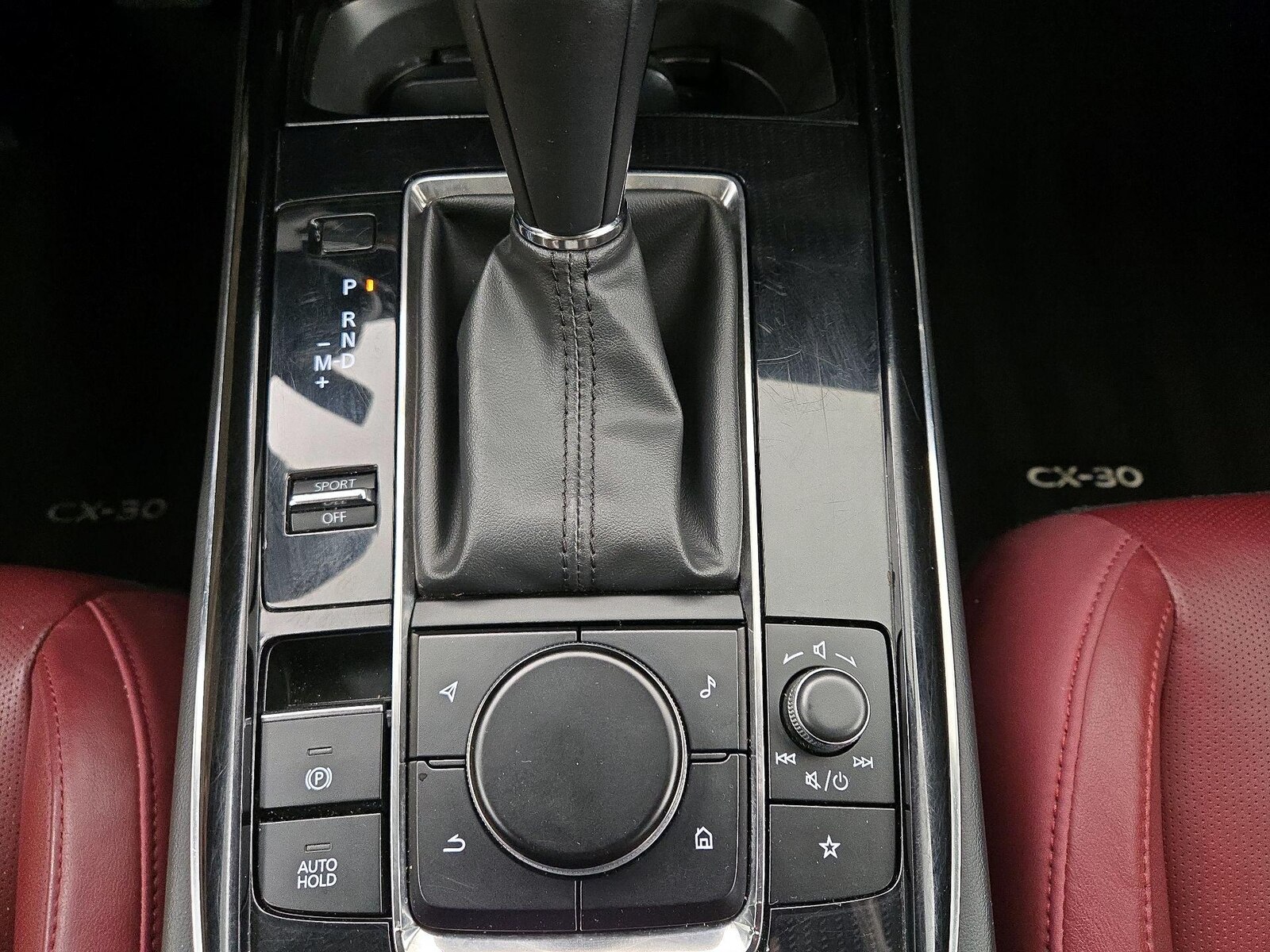 2025 Mazda CX-30 2.5 S Preferred Package, photo 18