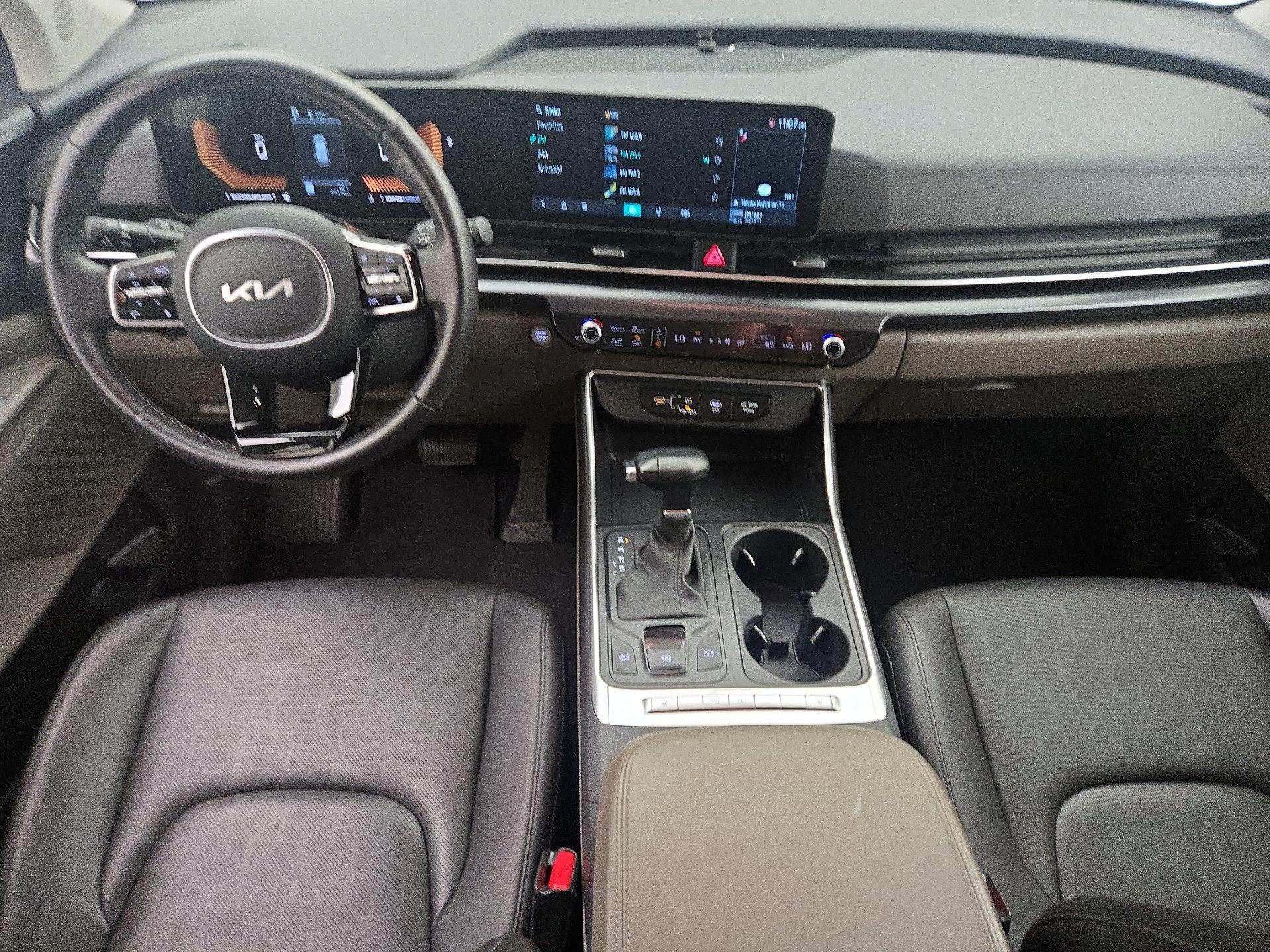 Thumbnail: 2025 Kia Carnival - 9