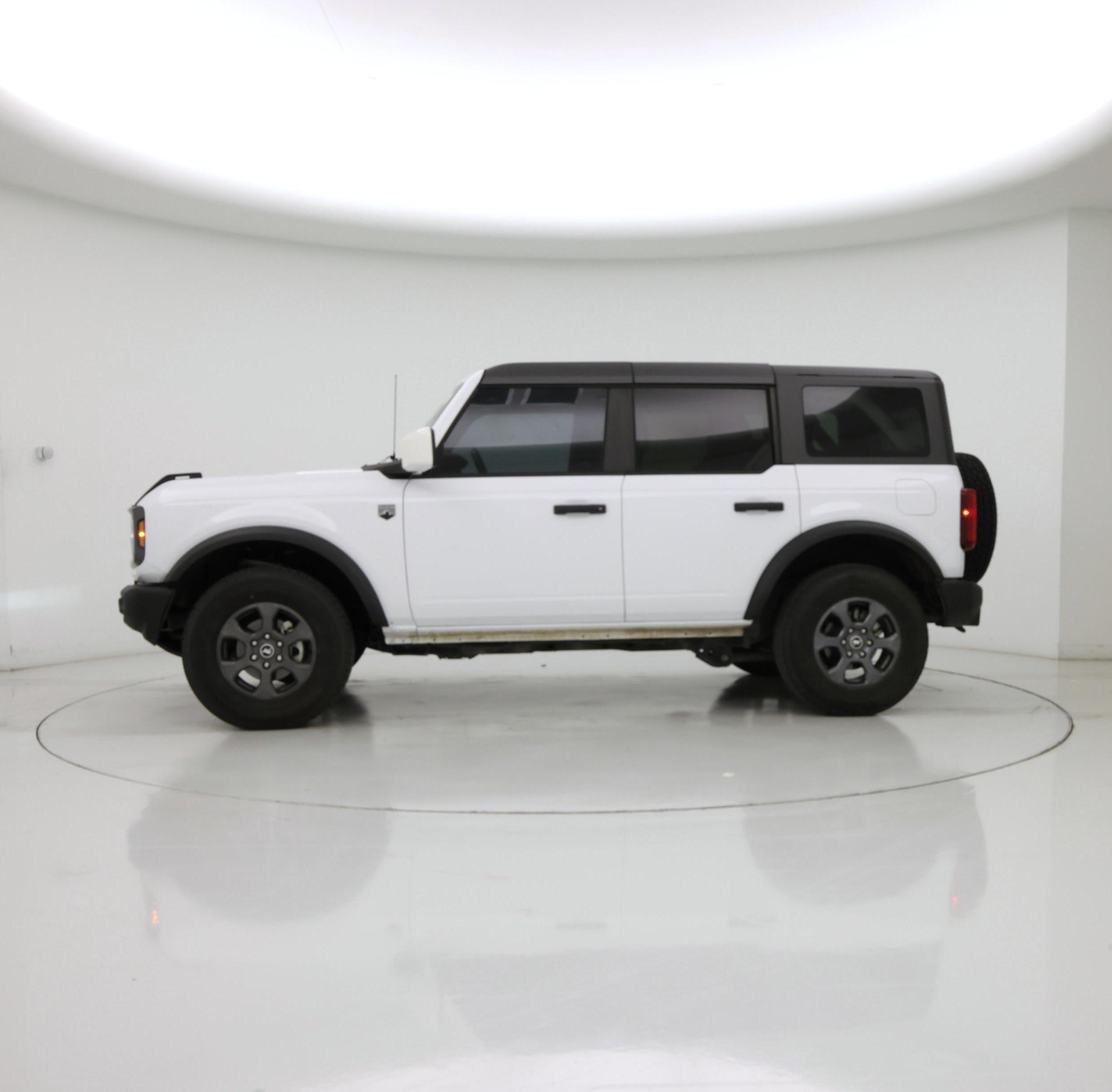 Thumbnail: 2024 Ford Bronco - 3