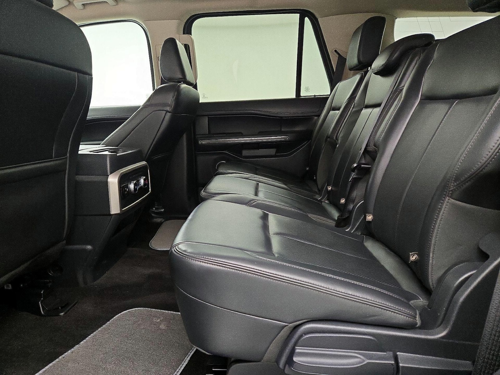 Rear Air Conditioning