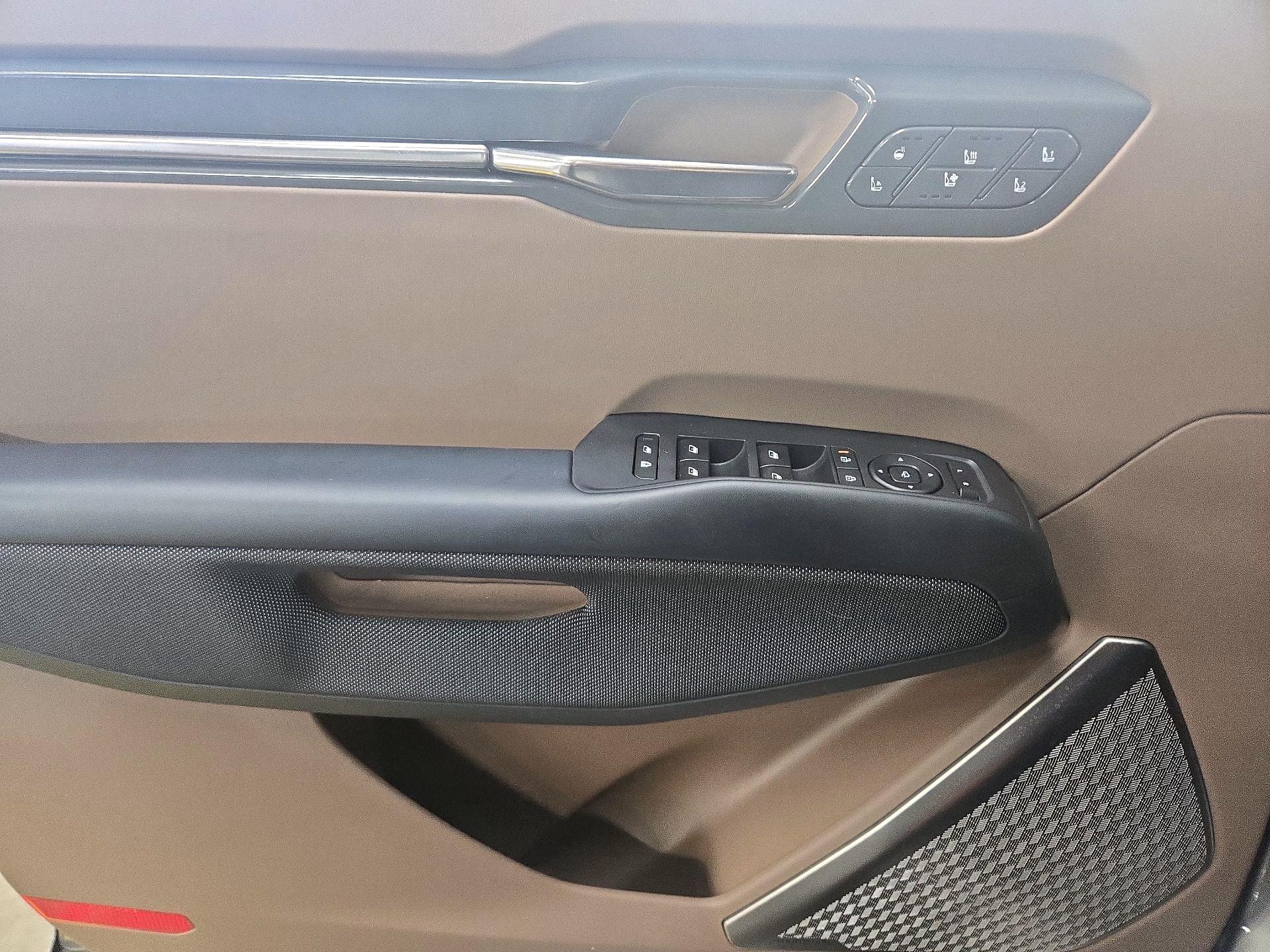 Thumbnail: 2024 Kia EV9 - 12
