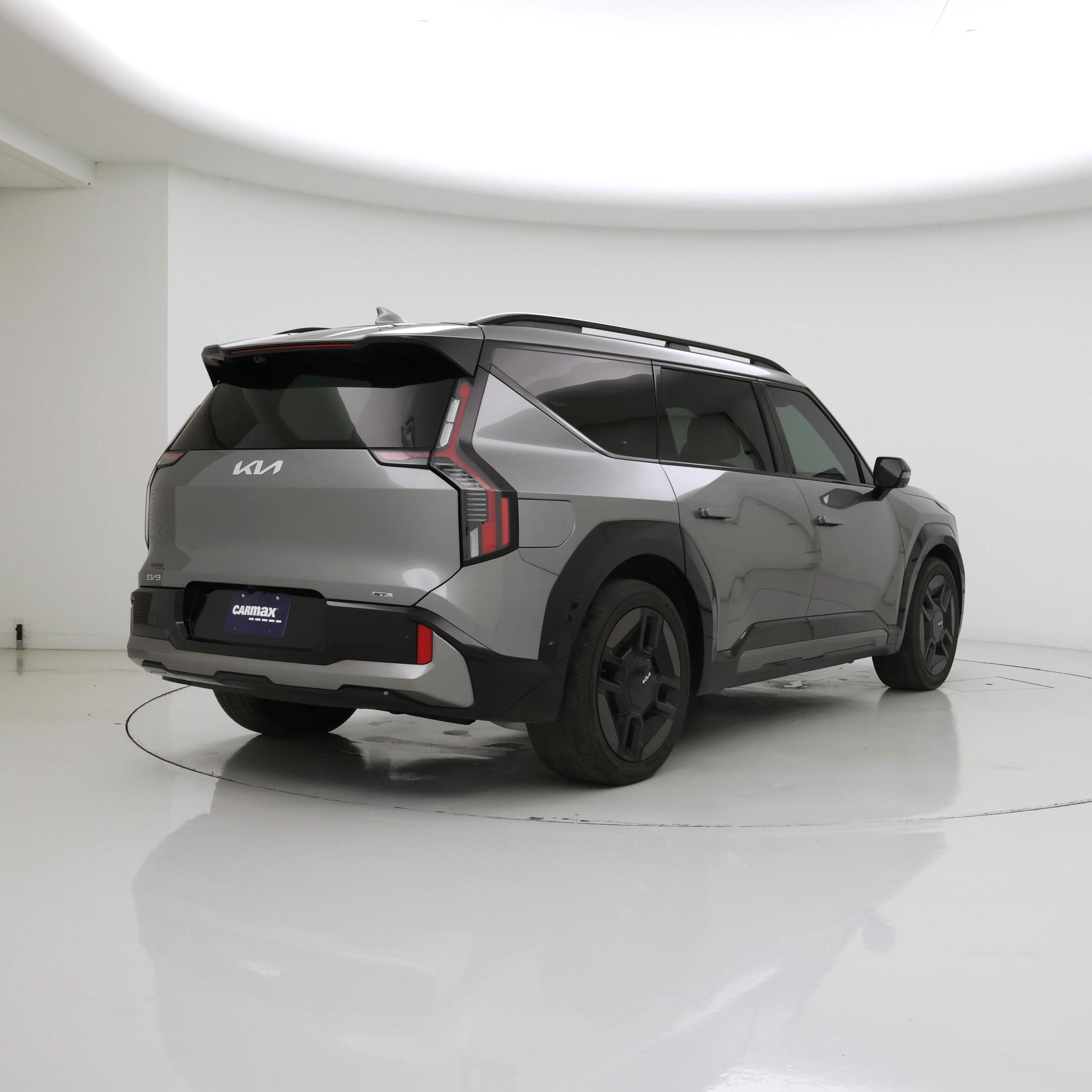 Thumbnail: 2024 Kia EV9 - 8