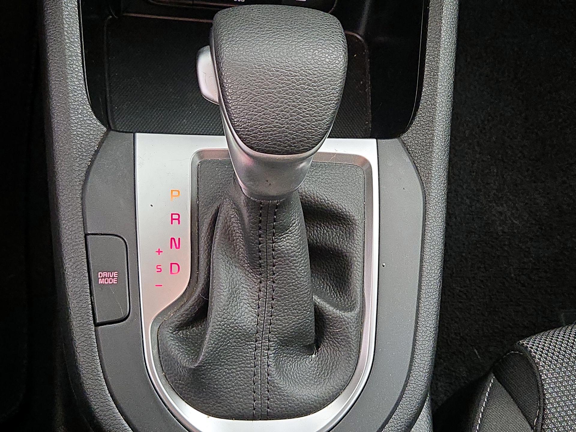 Thumbnail: 2024 Kia Forte - 17