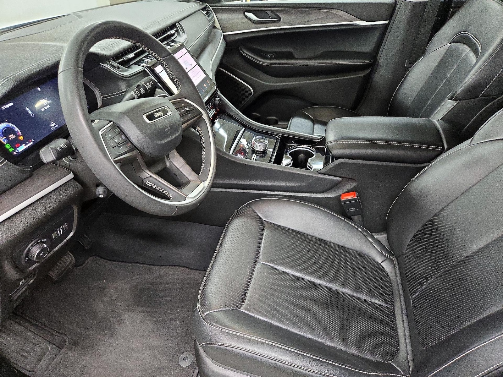 2023 Jeep Grand Cherokee L Limited - Photo 12