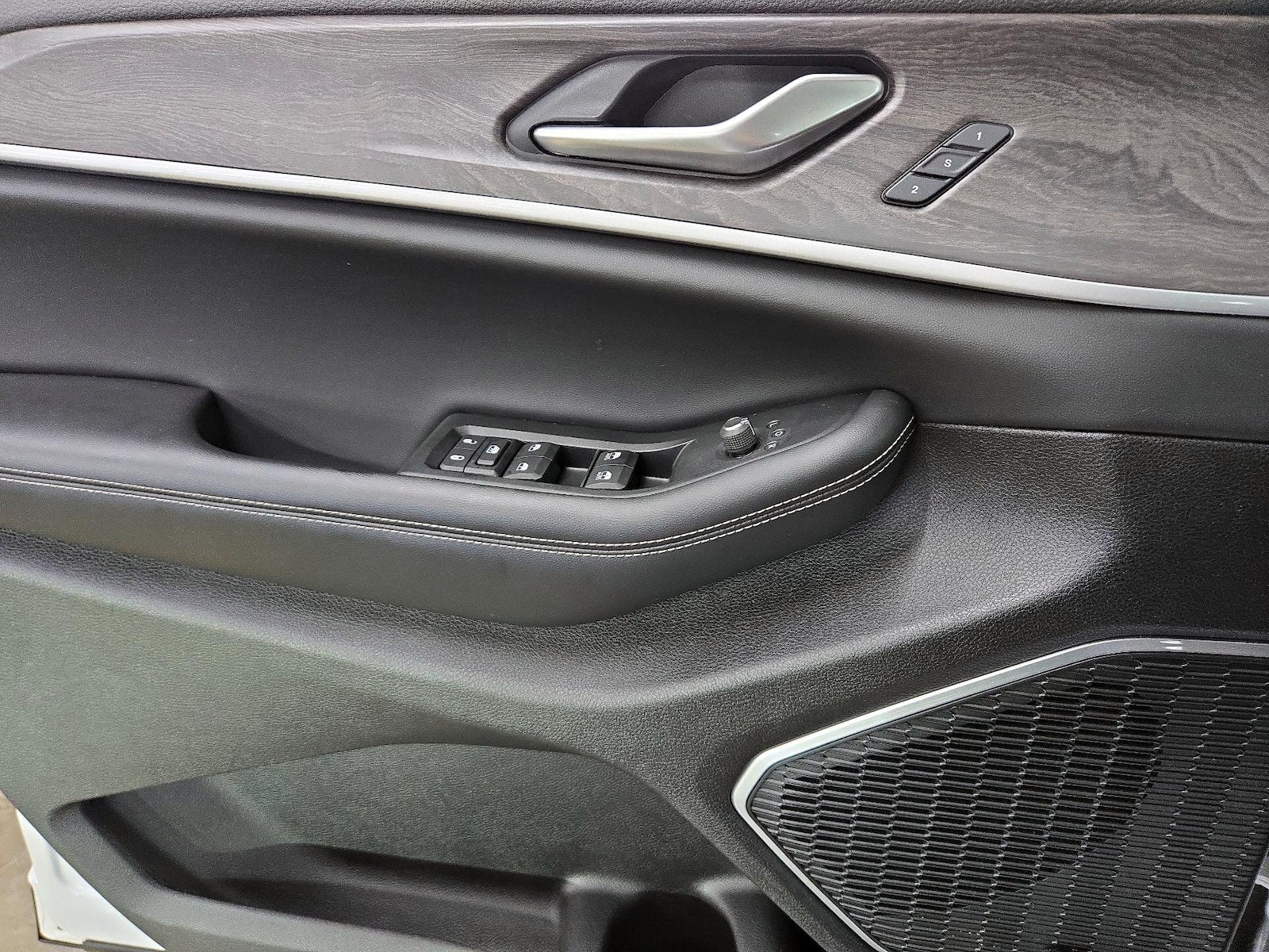 2023 Jeep Grand Cherokee L Limited - Photo 13