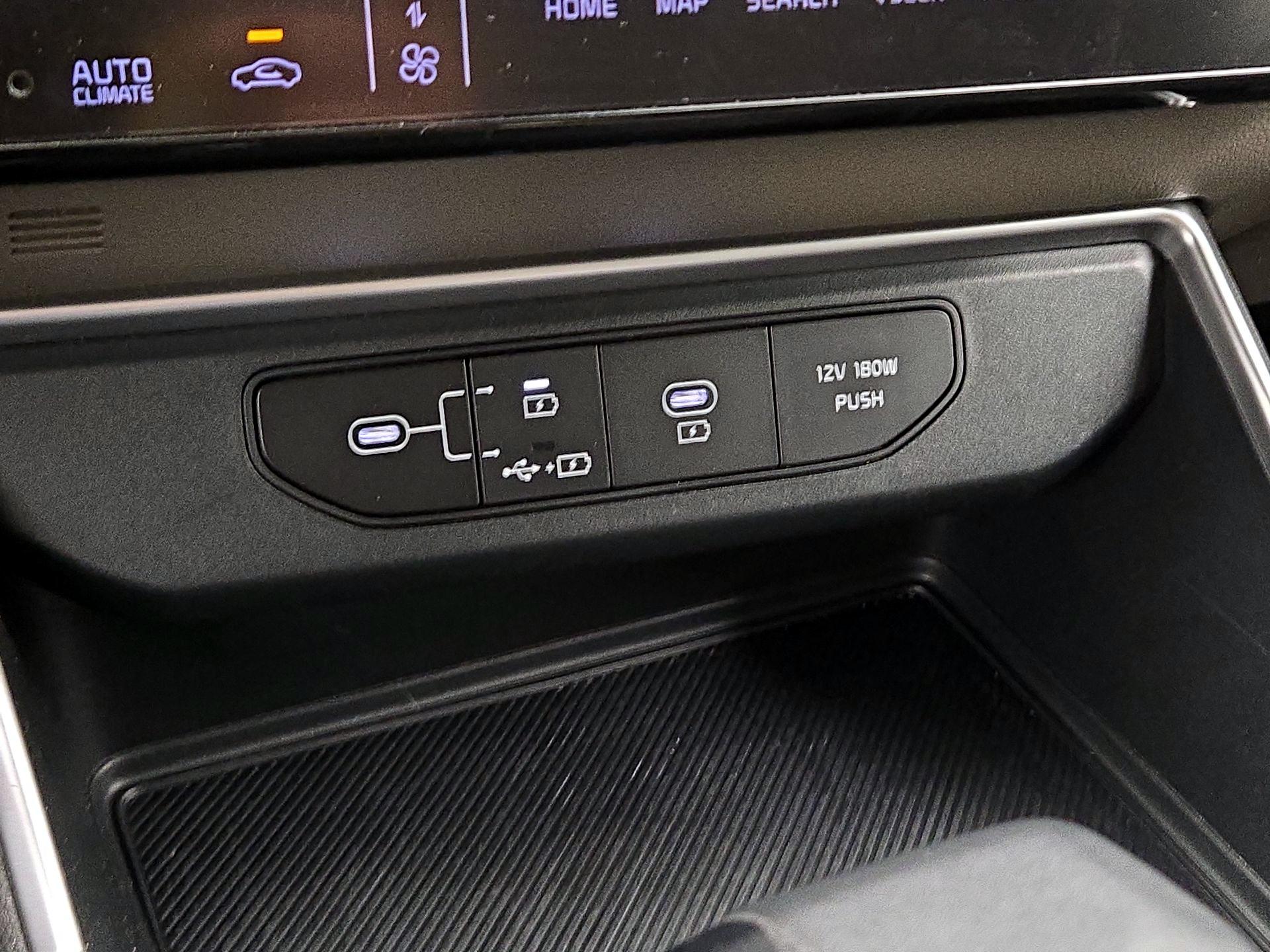 Thumbnail: 2025 Kia Carnival - 19