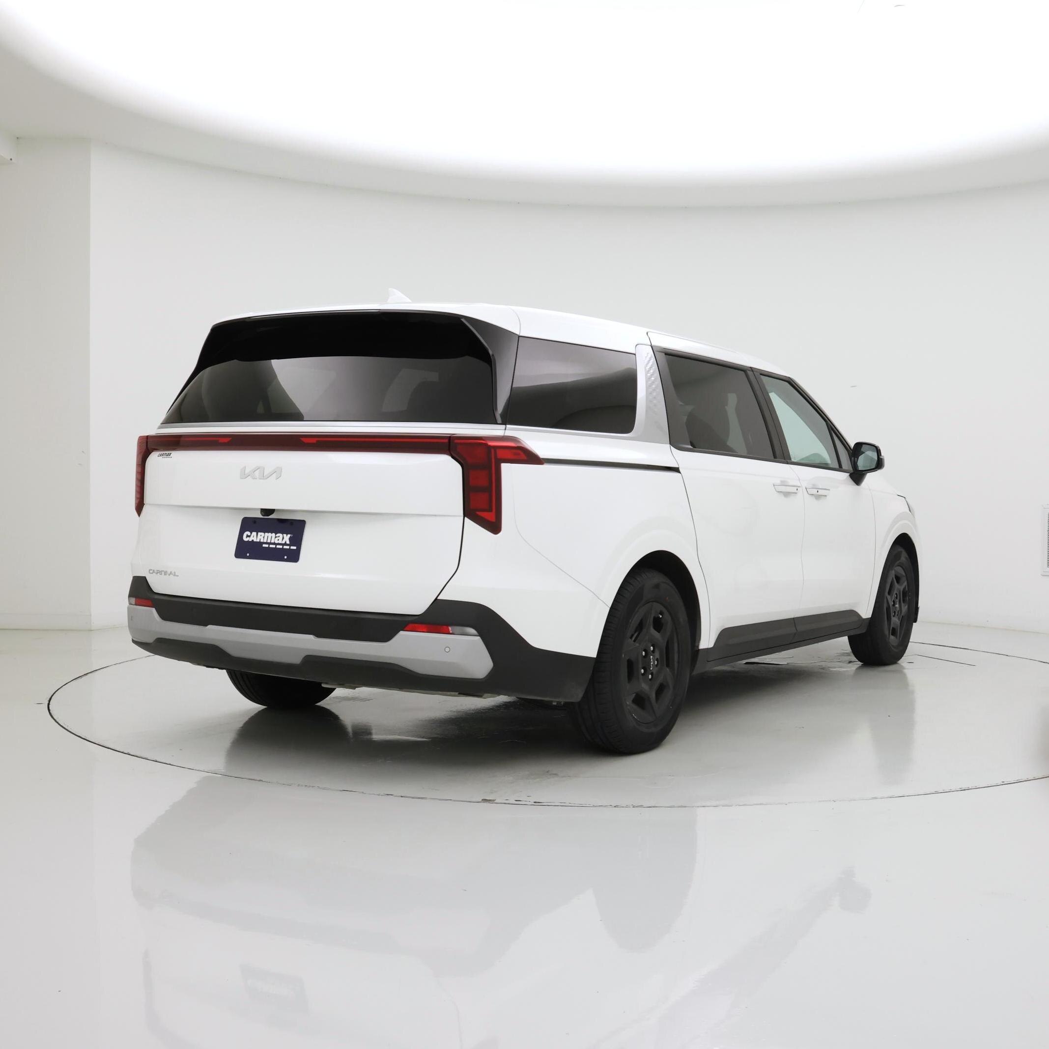 Thumbnail: 2025 Kia Carnival - 8