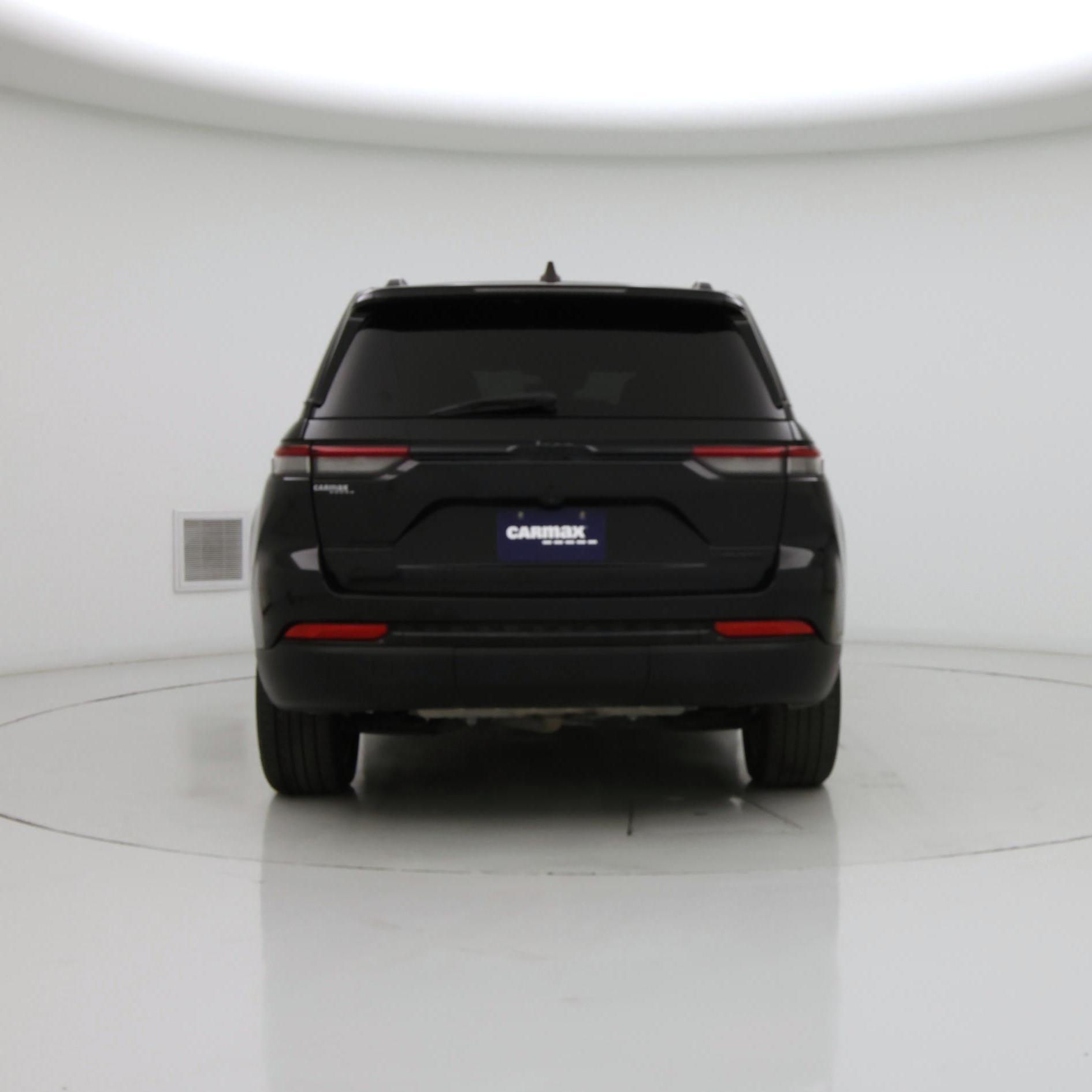 Thumbnail: 2023 Jeep Grand Cherokee - 6