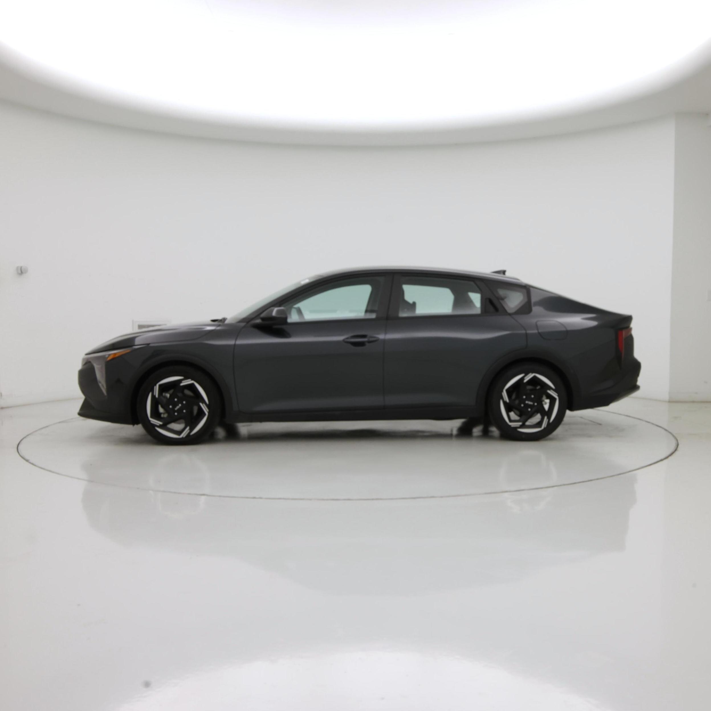 Thumbnail: 2025 Kia K4 - 3