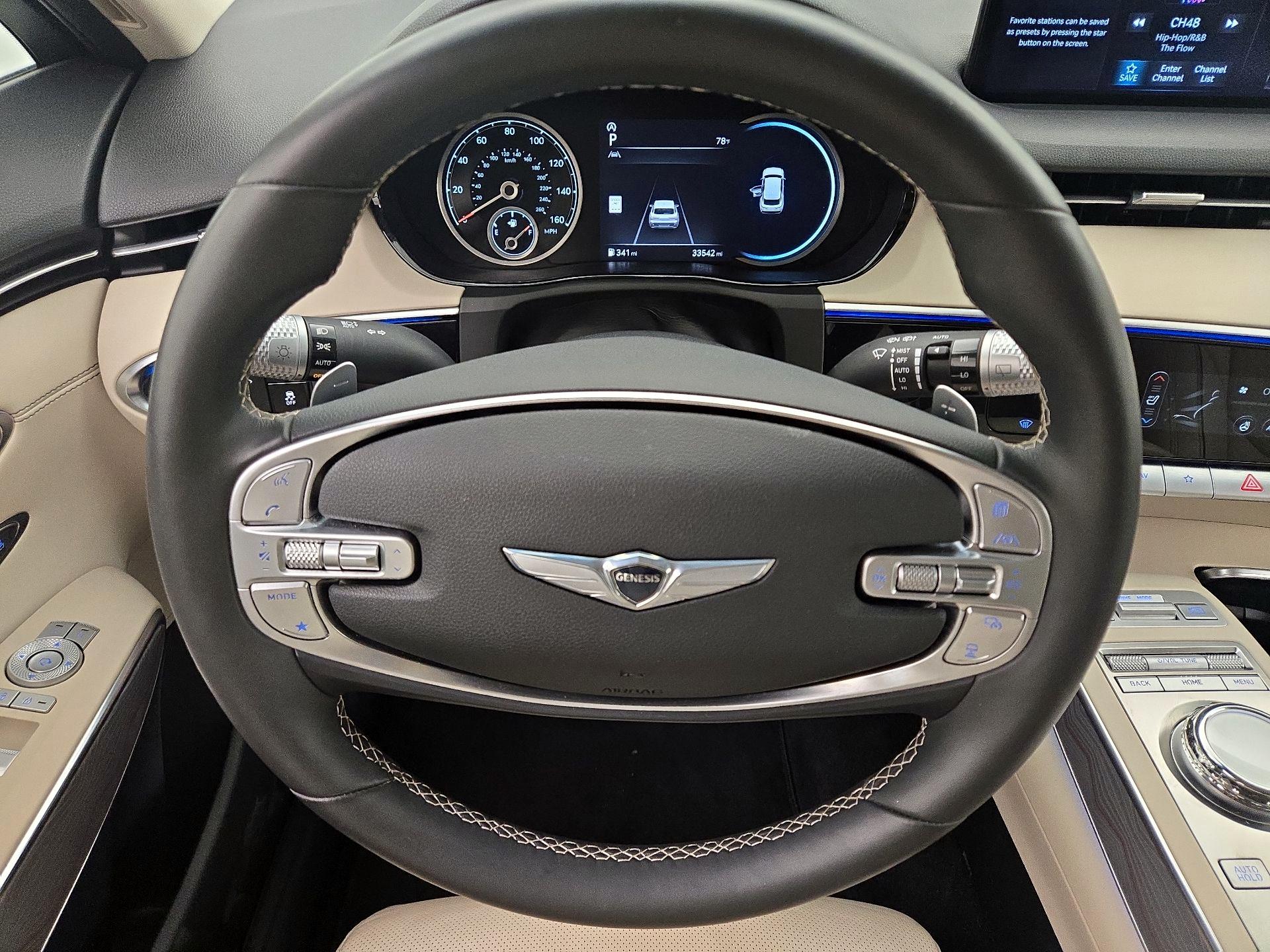 Thumbnail: 2022 Genesis GV70 - 10