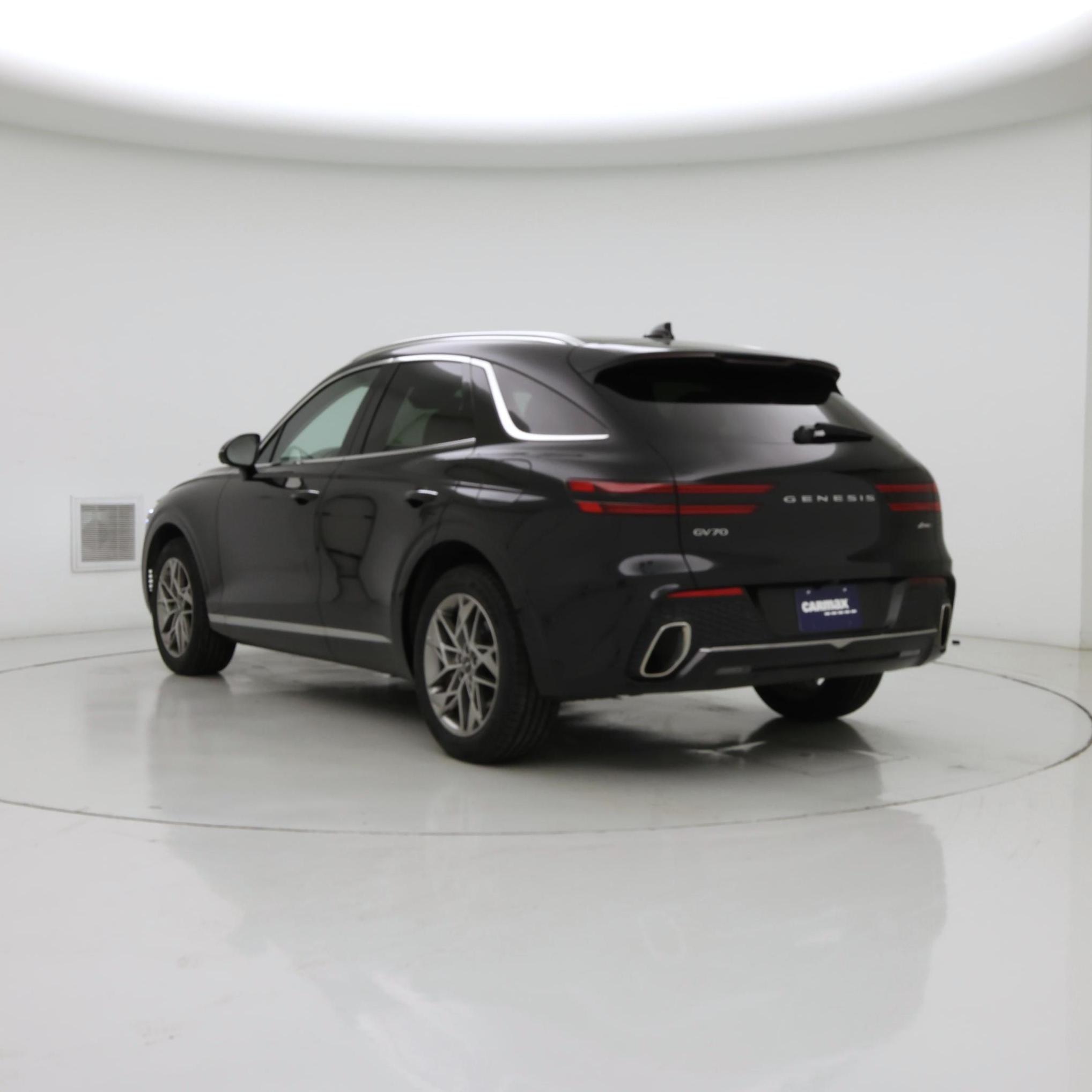 Thumbnail: 2022 Genesis GV70 - 2