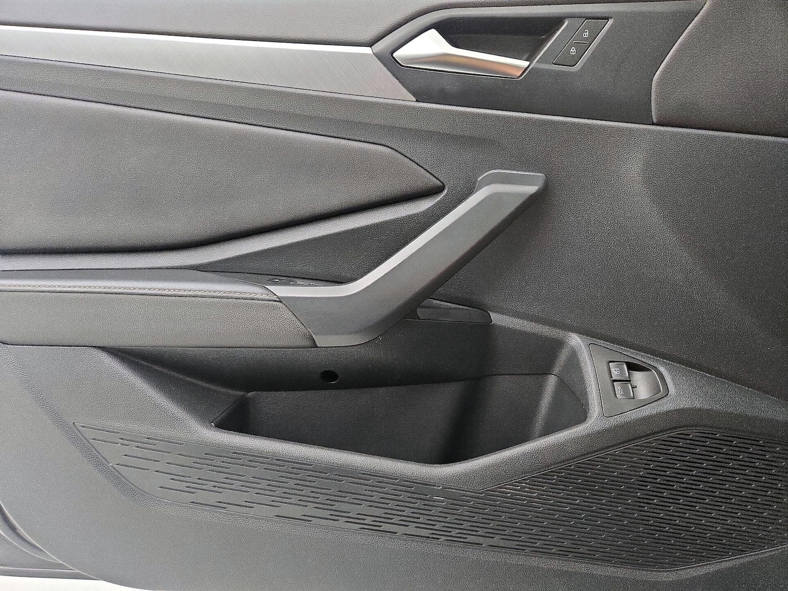 2024 Volkswagen Jetta SE - Photo 13
