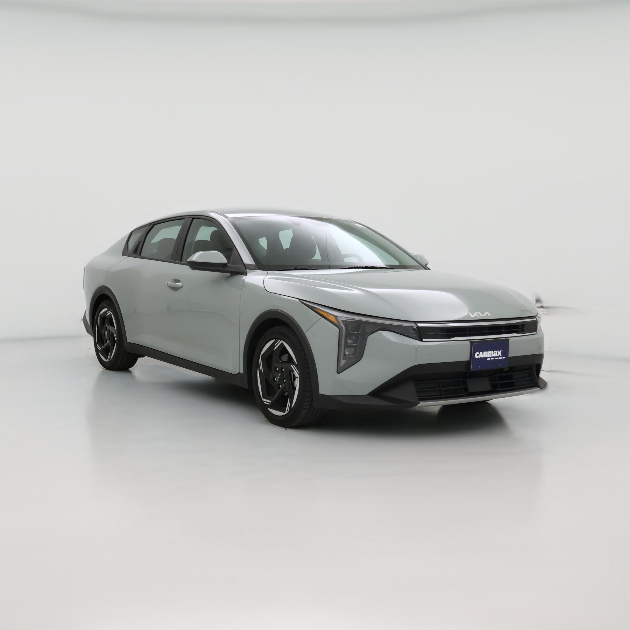 Thumbnail: 2026 Kia K4 - 1