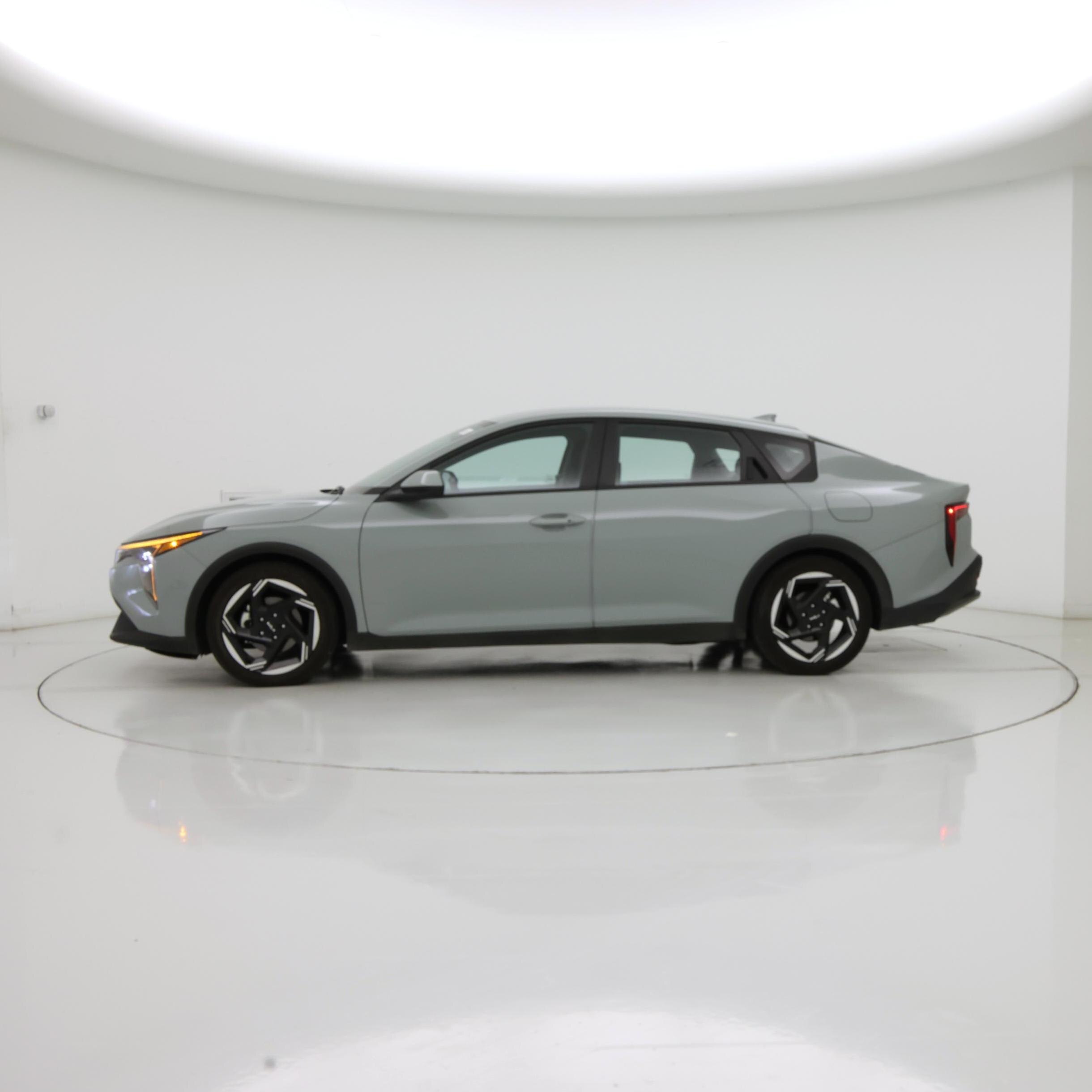 Thumbnail: 2025 Kia K4 - 3