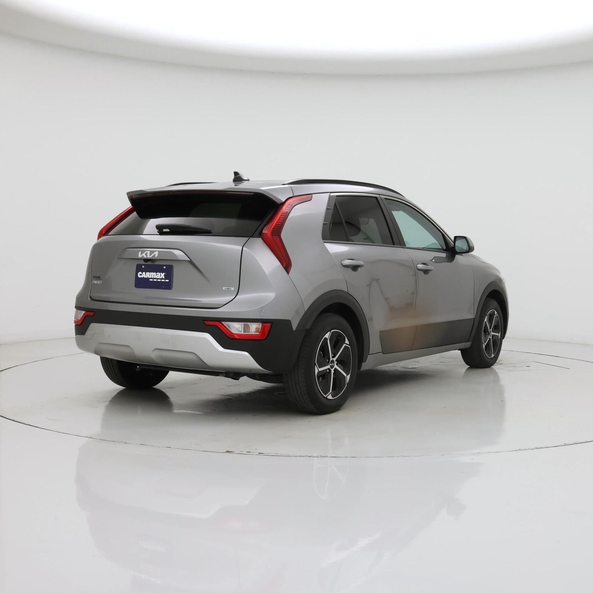 Thumbnail: 2025 Kia Niro - 8
