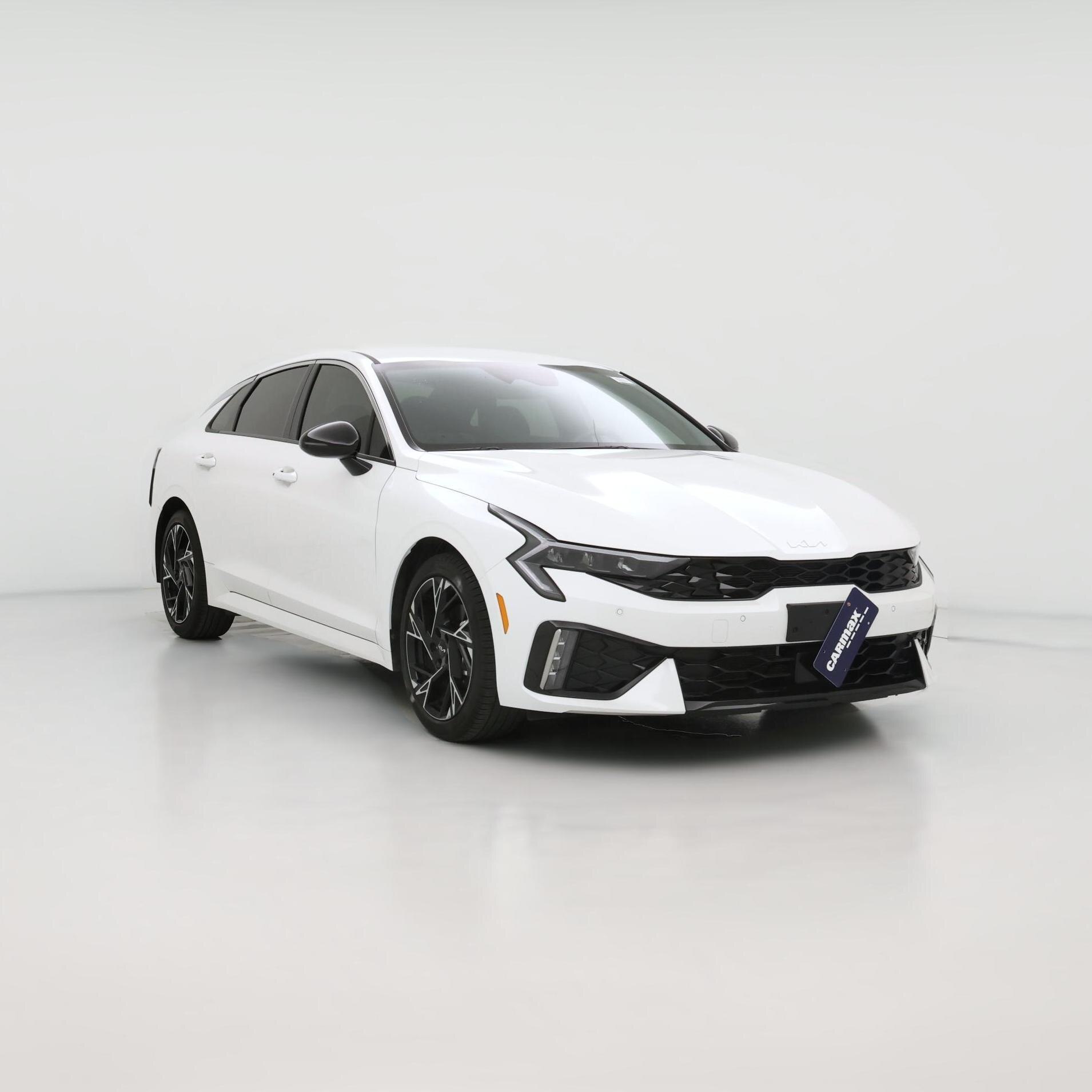 Thumbnail: 2025 Kia K5 - 1
