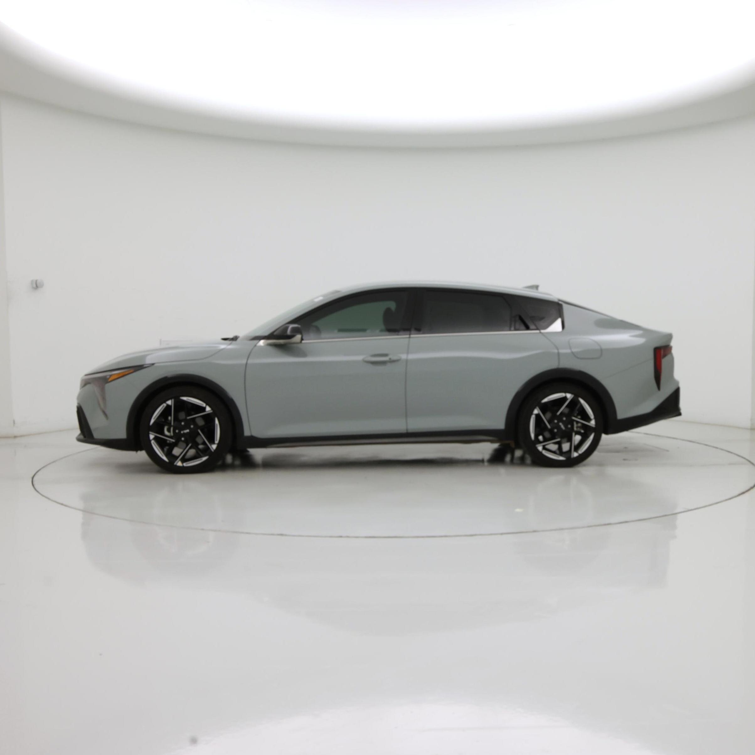 Thumbnail: 2025 Kia K4 - 3