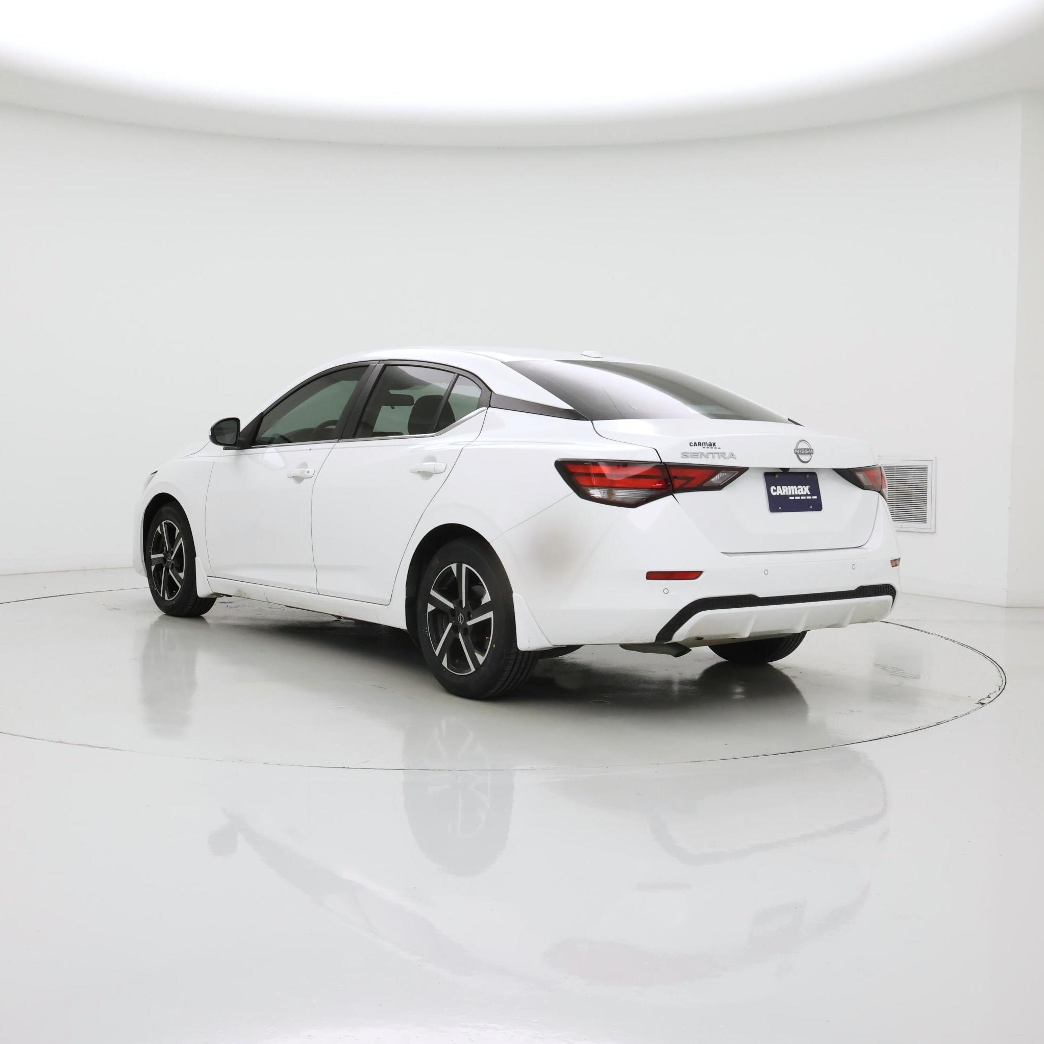 Thumbnail: 2025 Nissan Sentra - 2