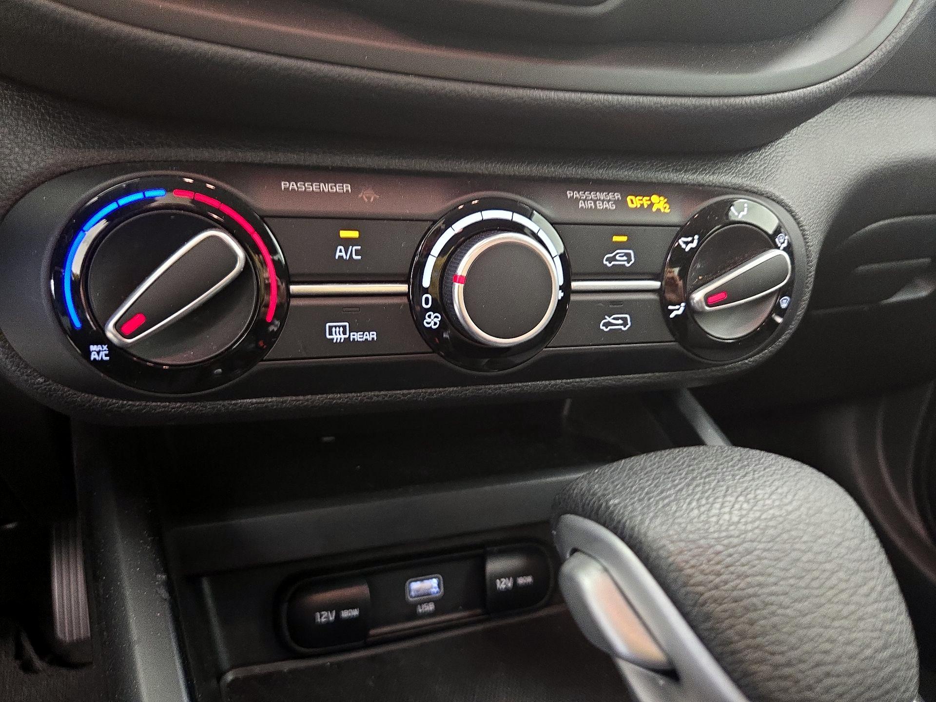 Thumbnail: 2025 Kia Soul - 16