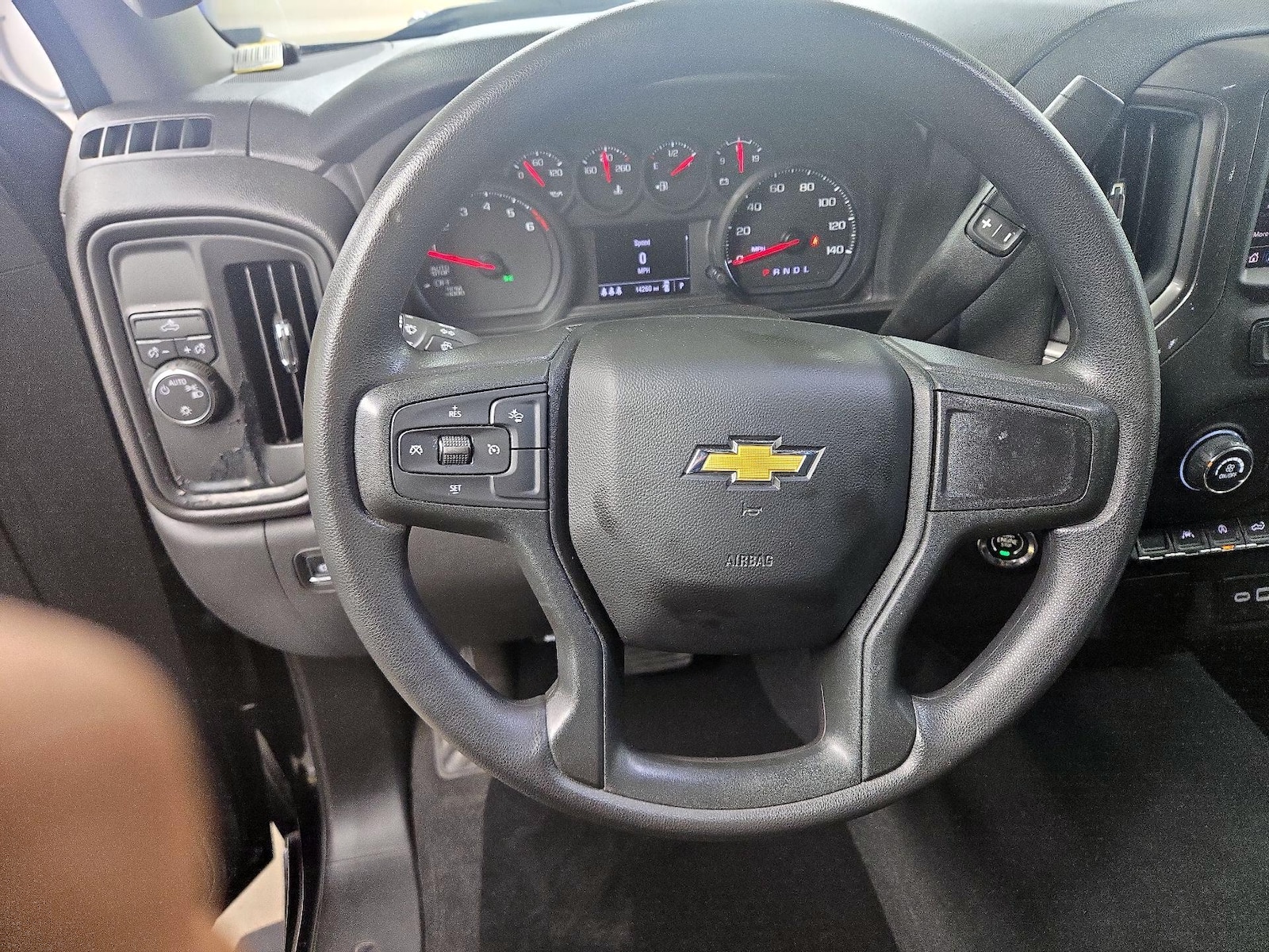 2025 Chevrolet Silverado 1500 Custom - Photo 11