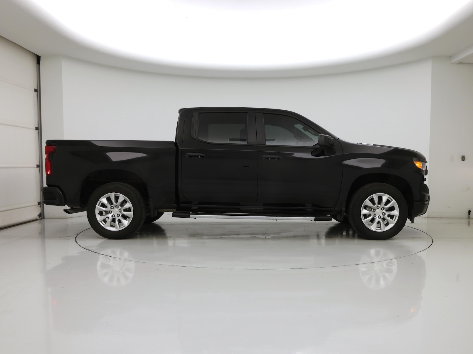 2025 Chevrolet Silverado 1500 Custom - Photo 8