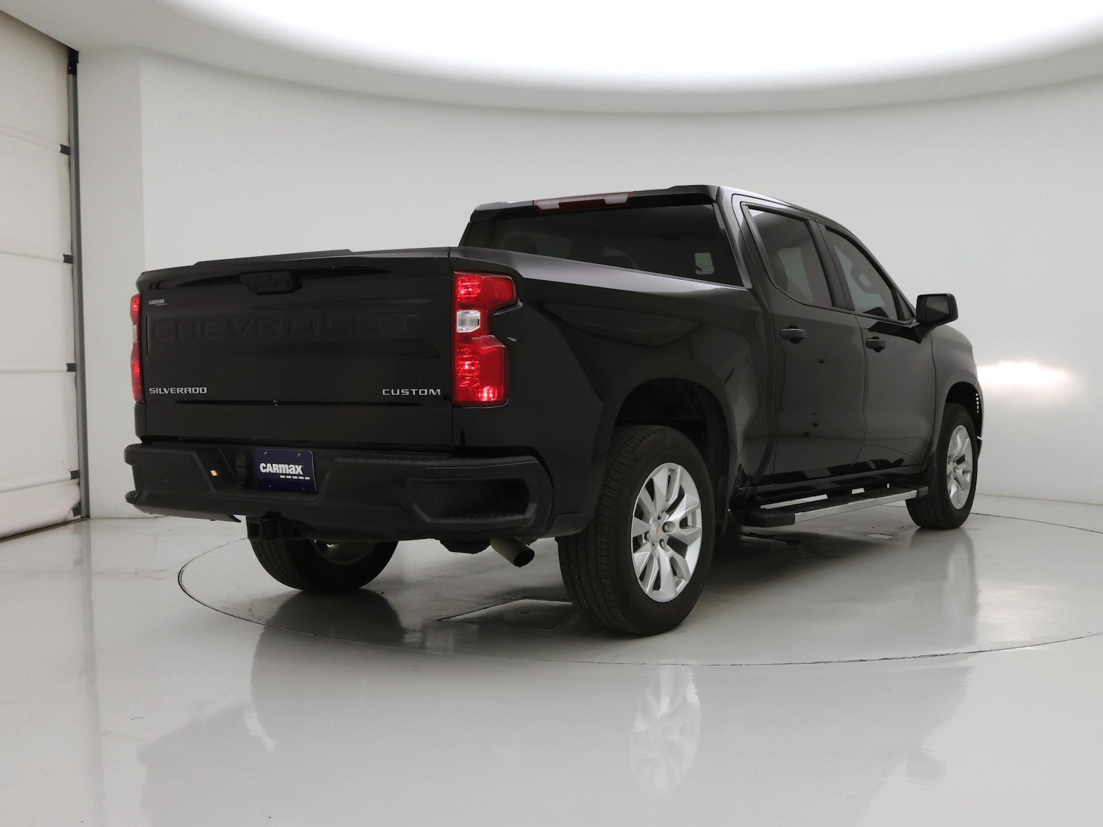 2025 Chevrolet Silverado 1500 Custom - Photo 9