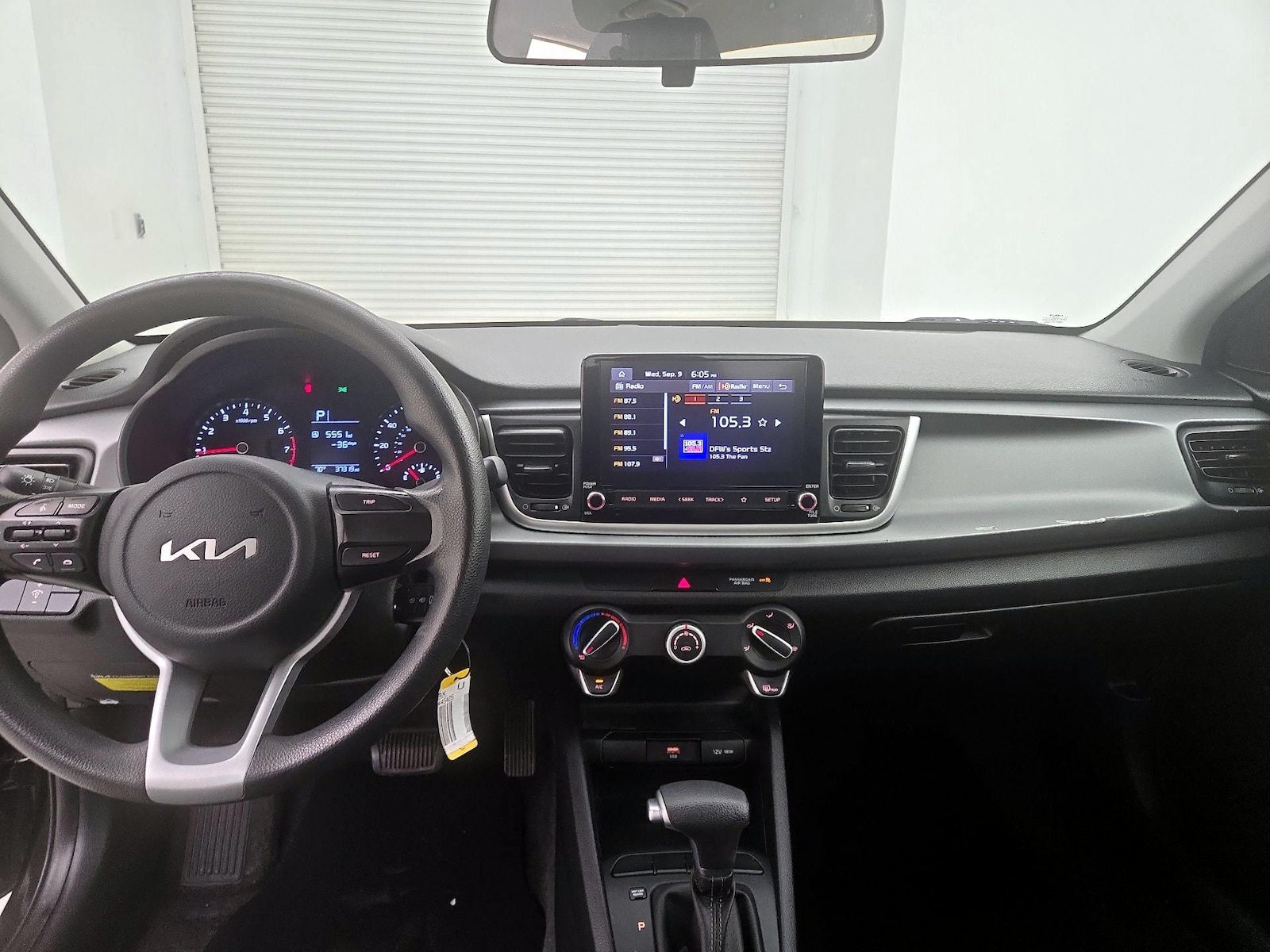 2022 Kia Rio LX, photo 10