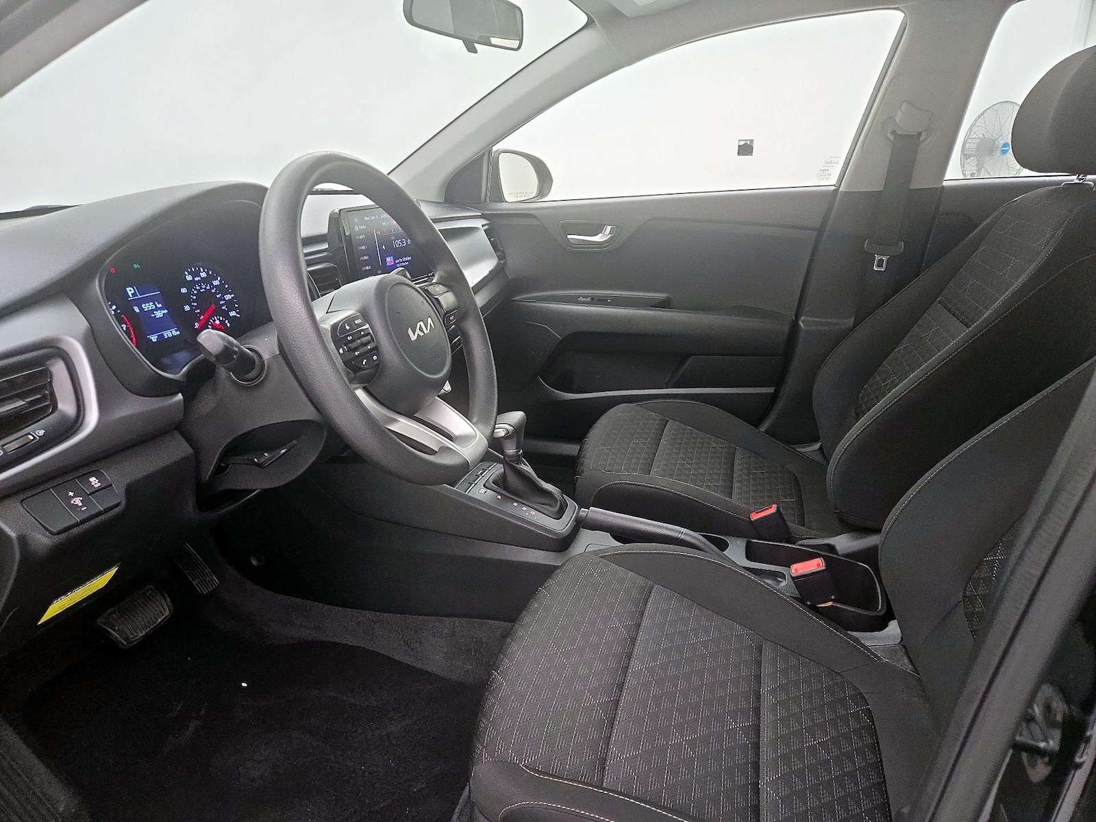 2022 Kia Rio LX, photo 12