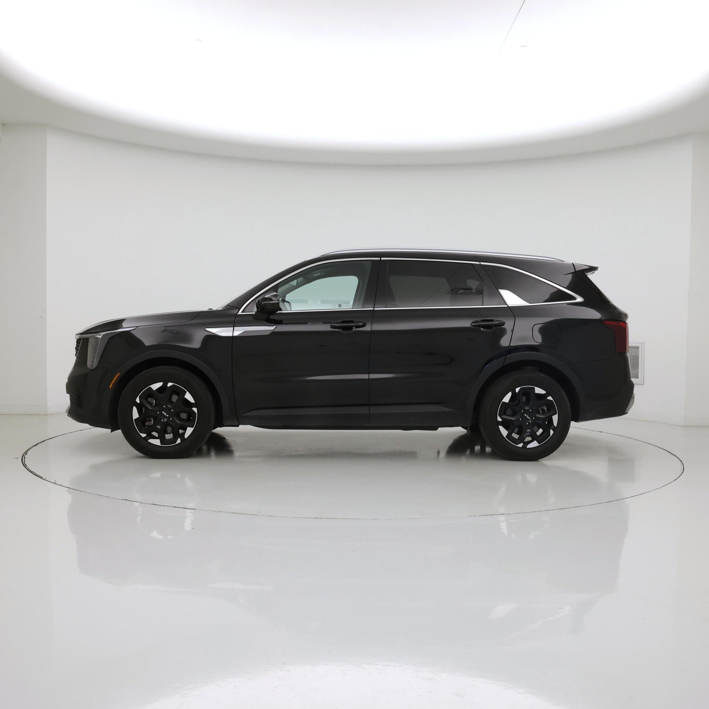 Thumbnail: 2025 Kia Sorento - 3